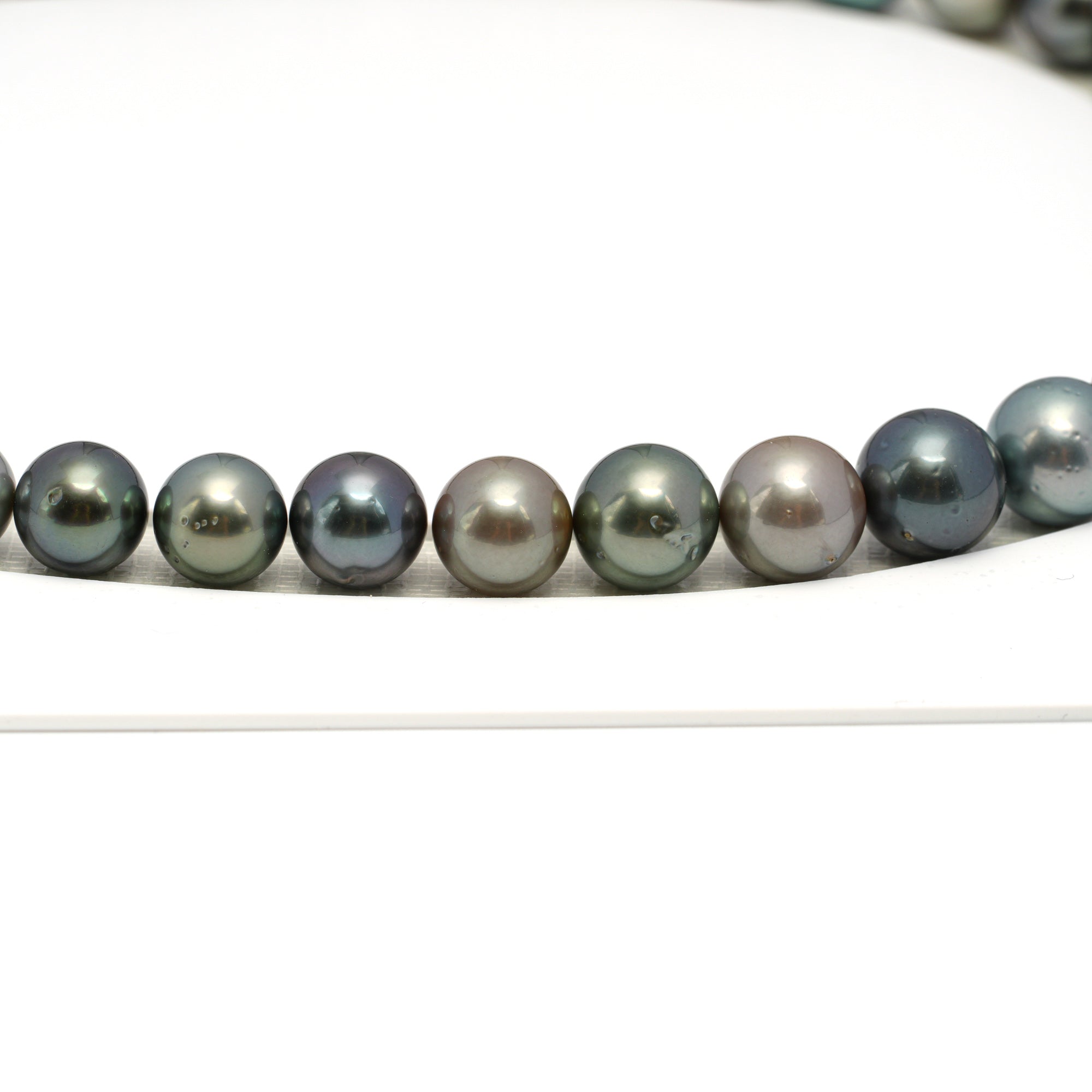 Tahitian Pearls CMWPEARLS