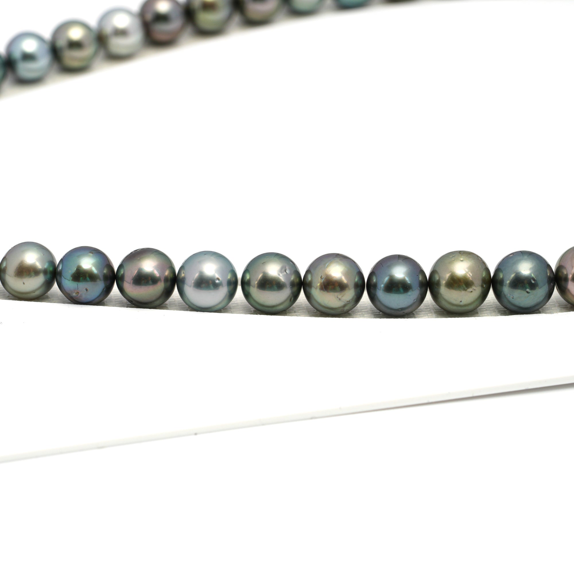 46pcs "High Luster" Multicolor 8-11mm - SR AA Quality Tahitian Pearl Necklace NL1658 OR12
