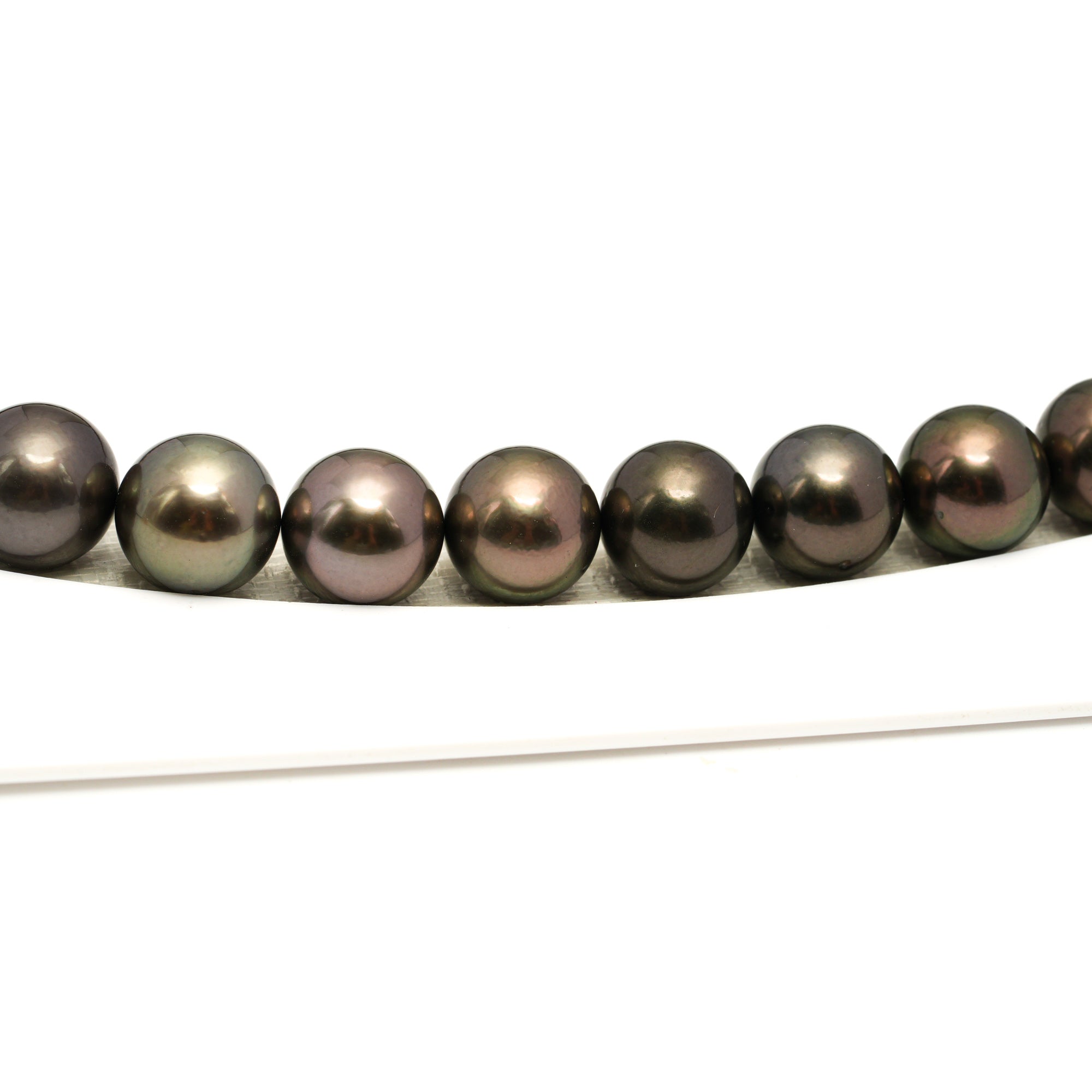 Tahitian Pearls CMWPEARLS