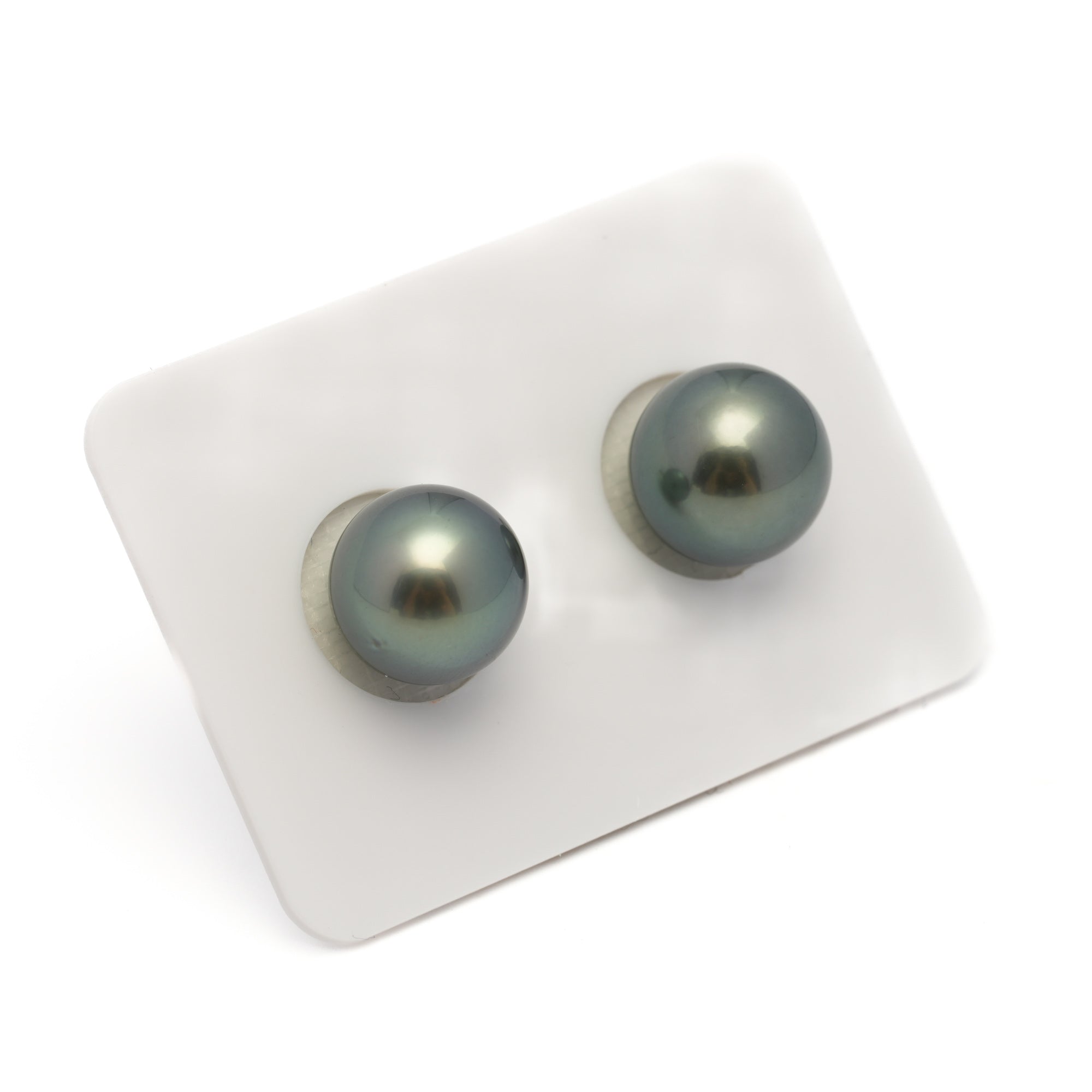 Tahitian Pearls CMWPEARLS