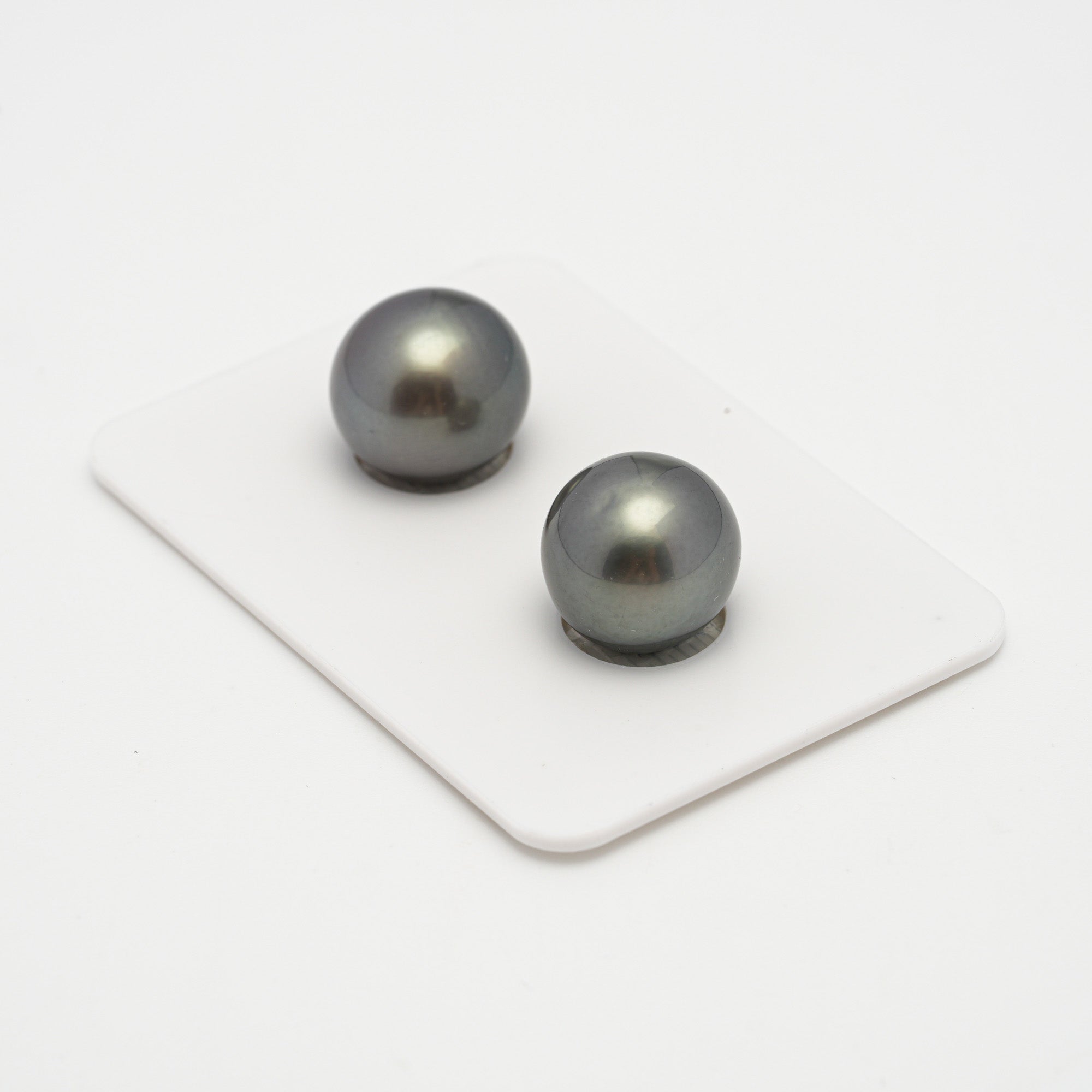 Tahitian Pearls CMWPEARLS