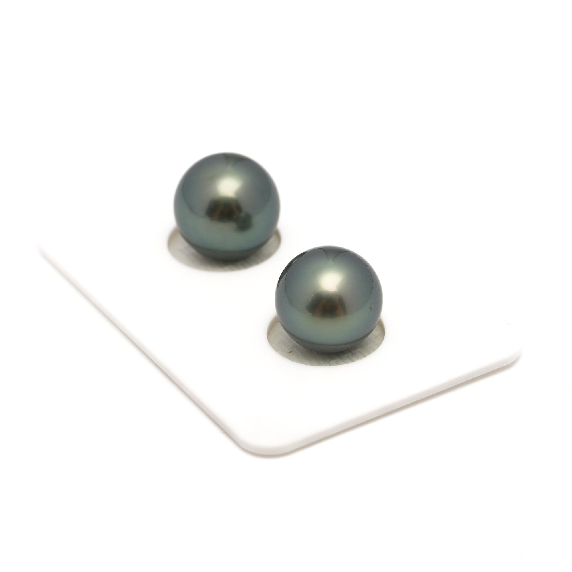 Tahitian Pearls CMWPEARLS