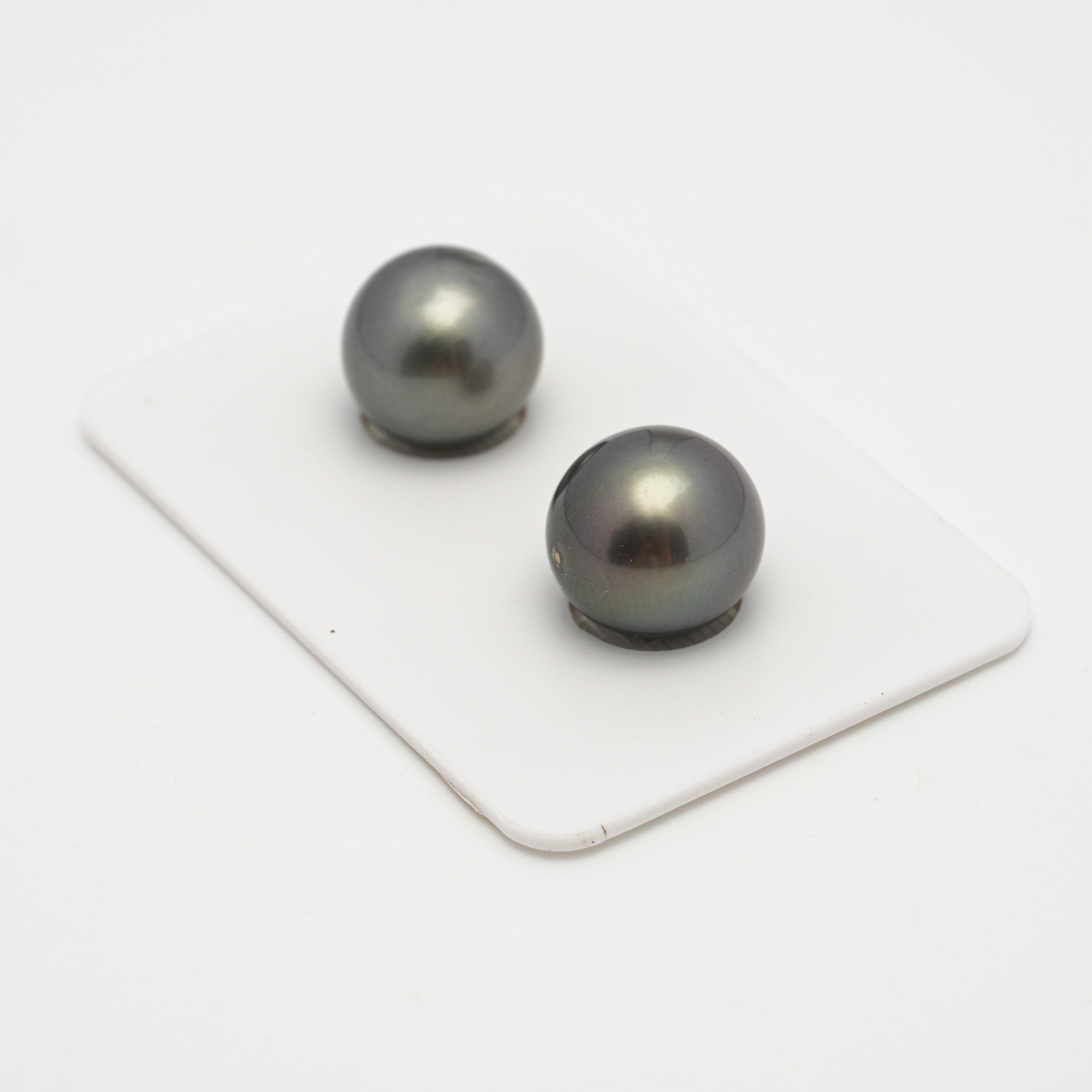 Tahitian Pearls CMWPEARLS