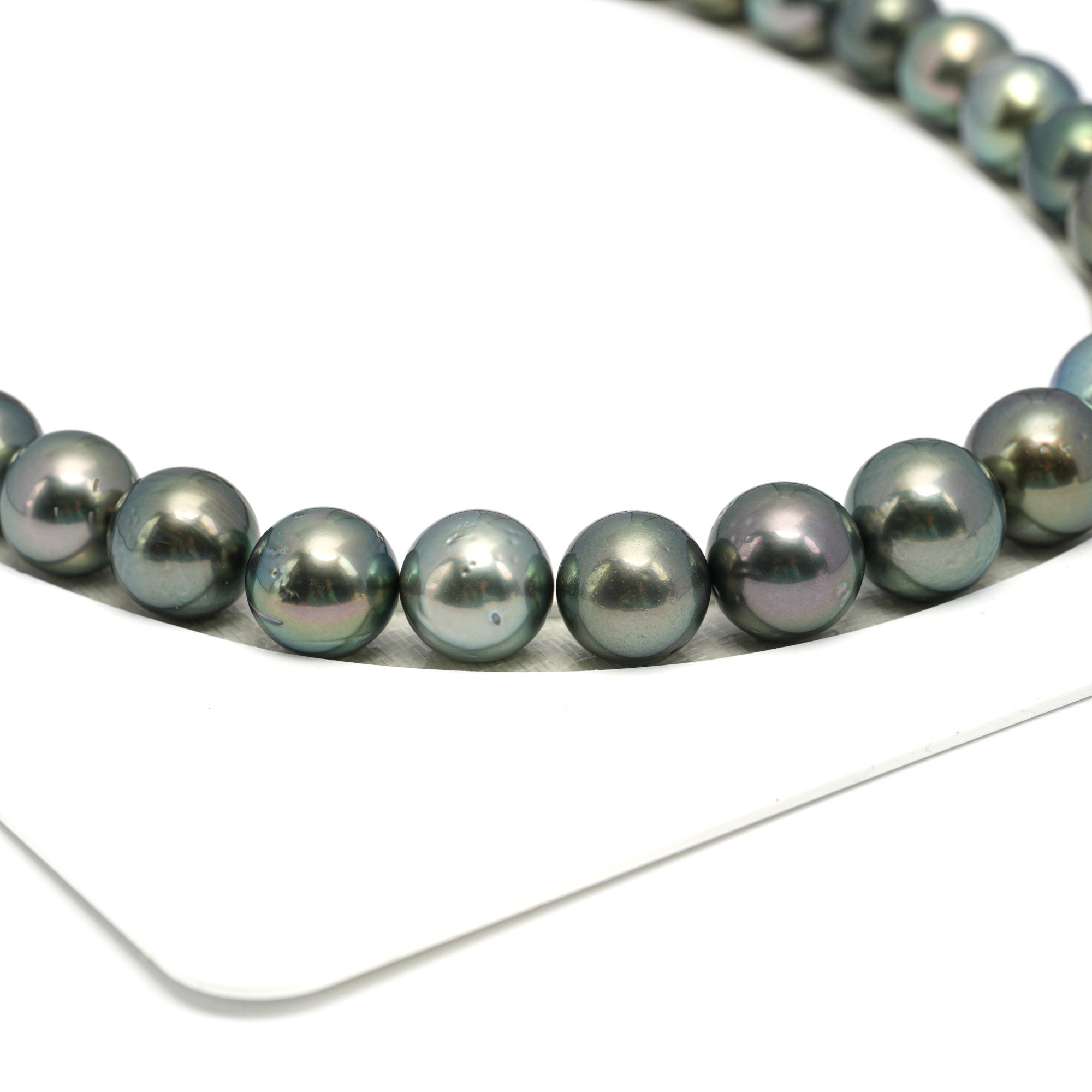 37pcs Green 10-13mm - RSR AA Quality Tahitian Pearl Necklace NL1660 OR12