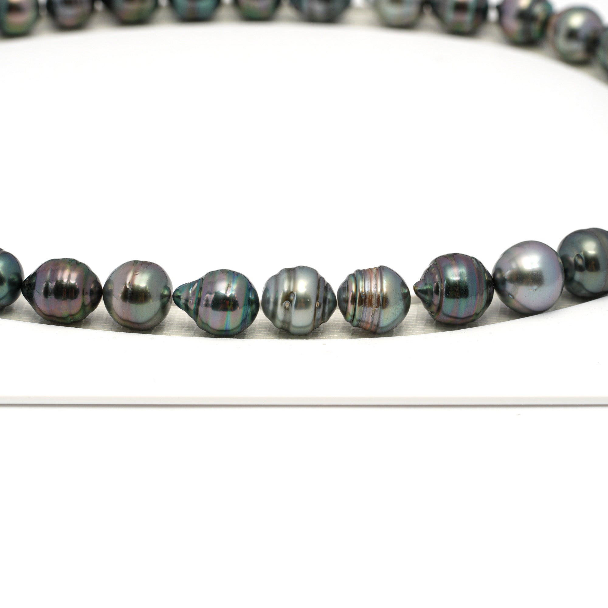 39pcs Green Mix 8-11mm - CL AAA Quality Tahitian Pearl Necklace NL1673 HL4