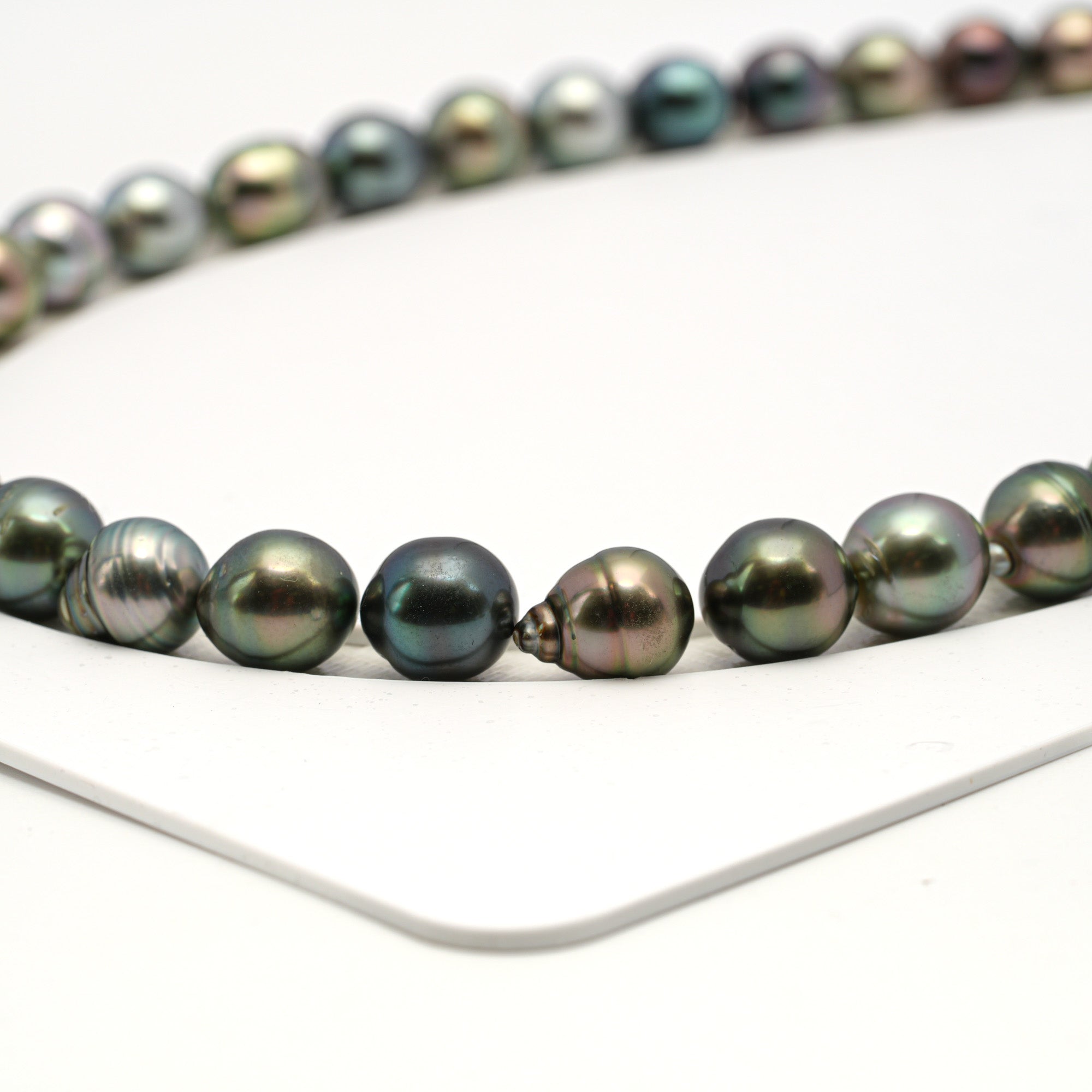 39pcs "High Luster" Multicolor 8-11mm - SB AAA/AA Quality Tahitian Pearl Necklace NL1691 HL4