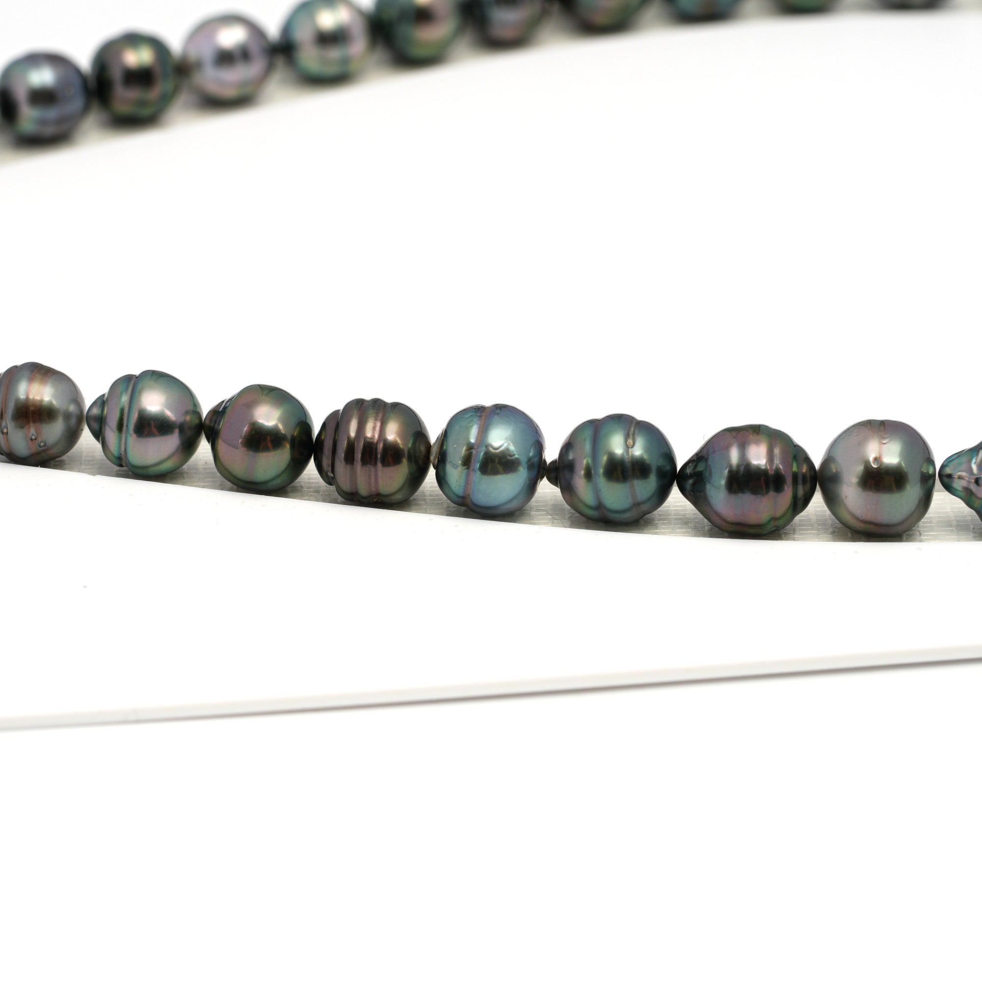 39pcs Green Mix 8-11mm - CL AAA Quality Tahitian Pearl Necklace NL1673 HL4