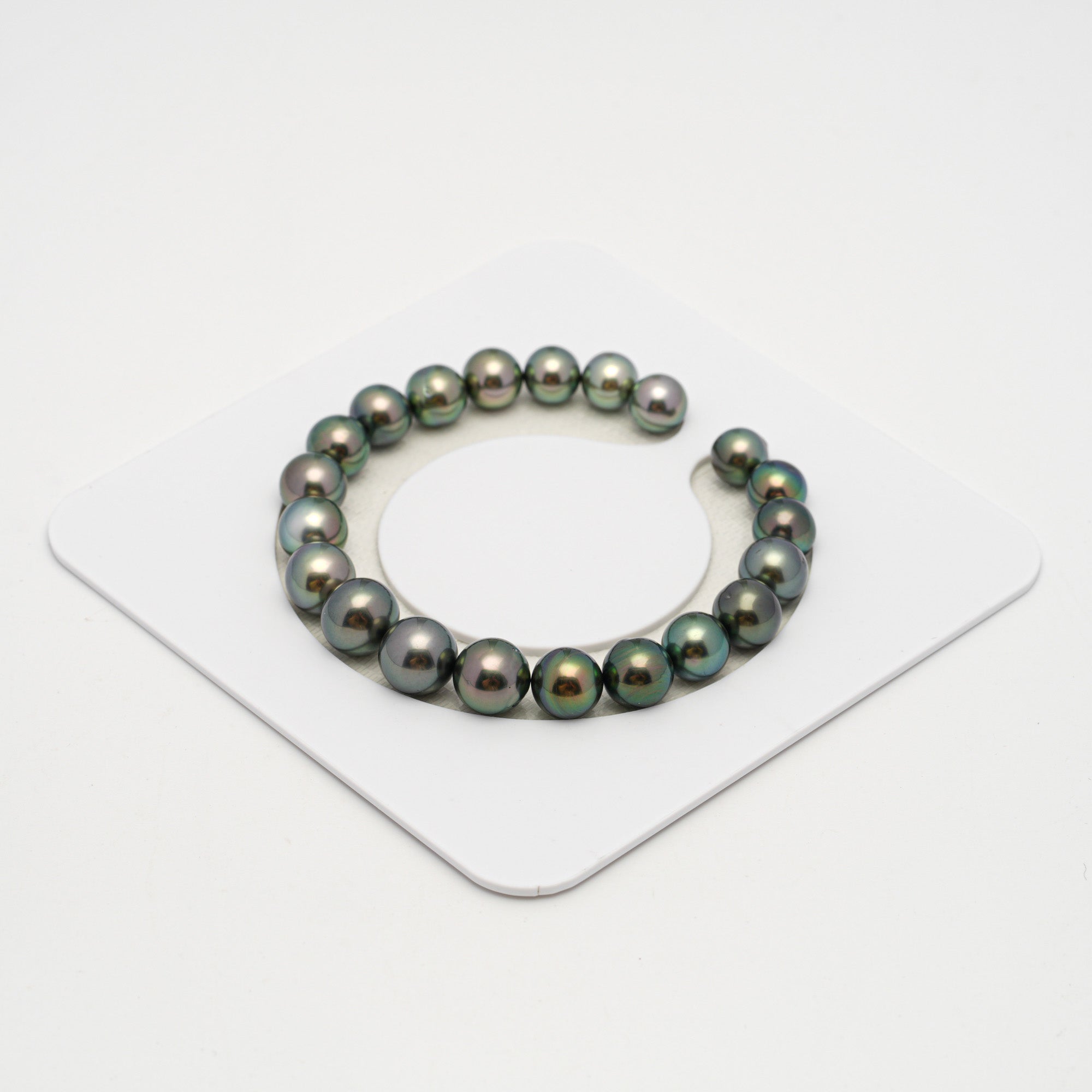 21pcs Green 8-10mm - SR/NR AAA Quality Tahitian Pearl Bracelet BR2214 OR10