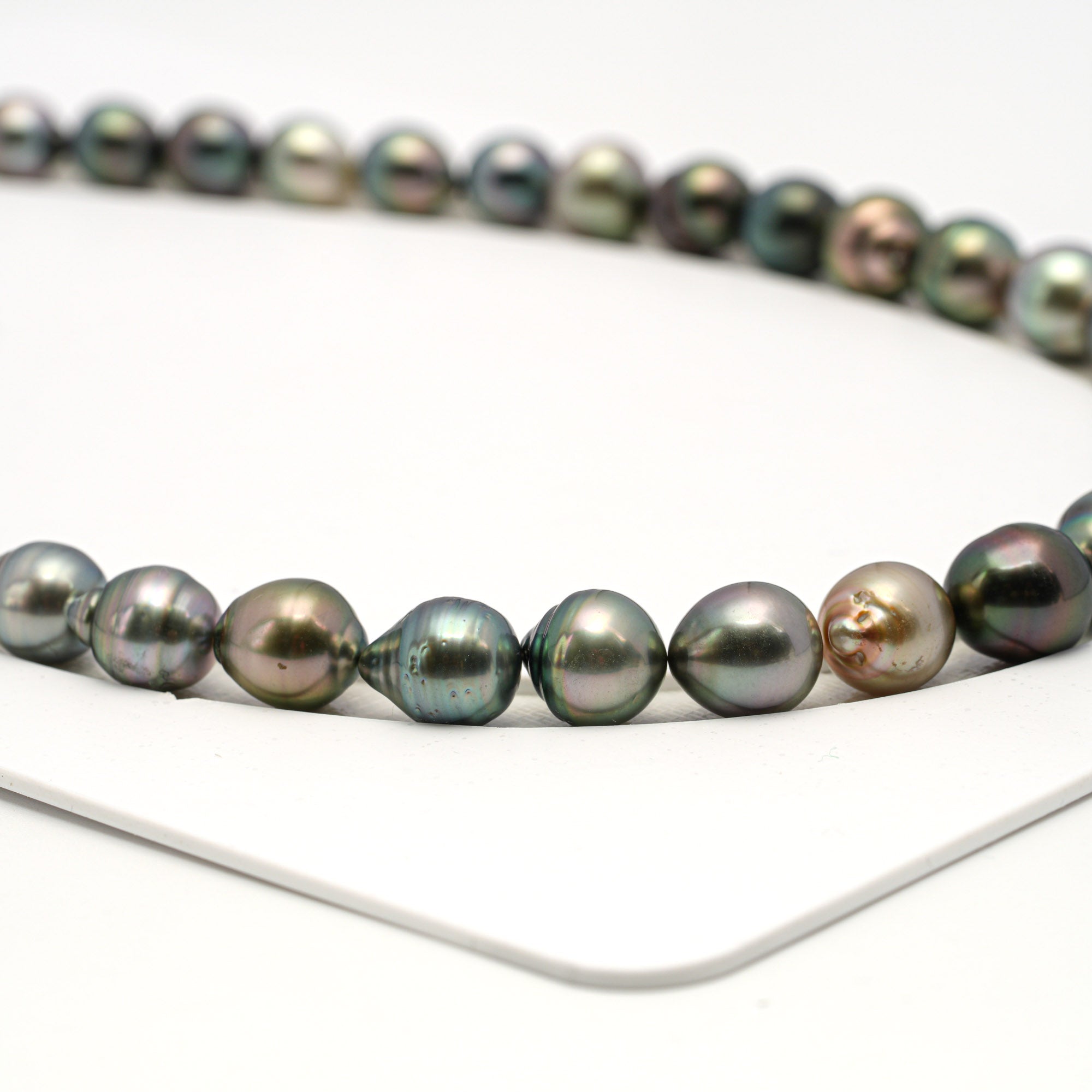 39pcs "High Luster" Multicolor 8-11mm - SB AAA/AA Quality Tahitian Pearl Necklace NL1691 HL4