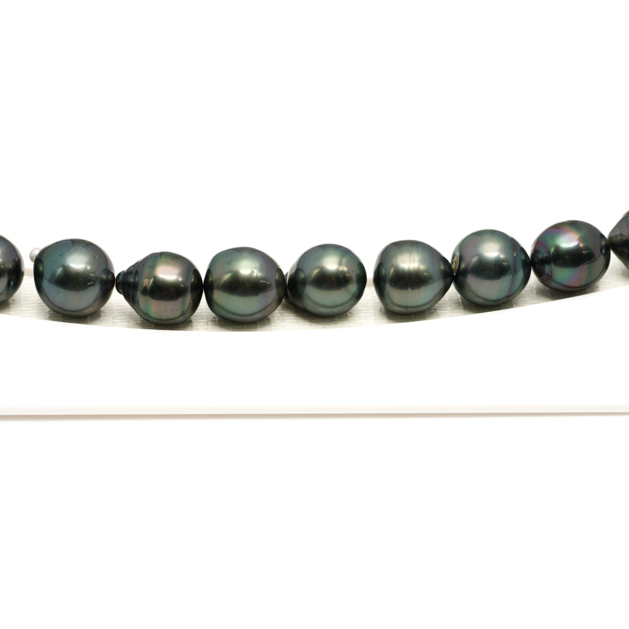 36pcs Green 9-11mm - CL/SB AAA Quality Tahitian Pearl Necklace NL1766 LP1