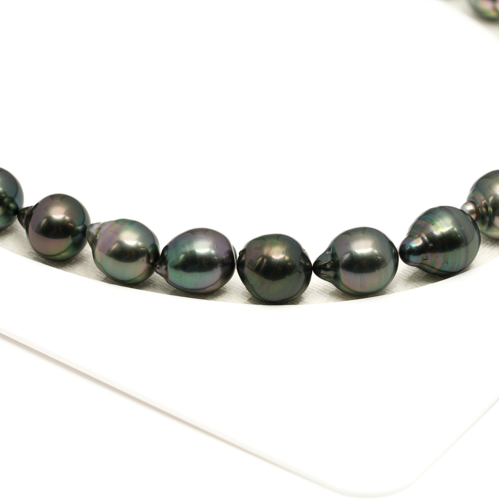 36pcs Green 9-11mm - CL/SB AAA Quality Tahitian Pearl Necklace NL1766 LP1