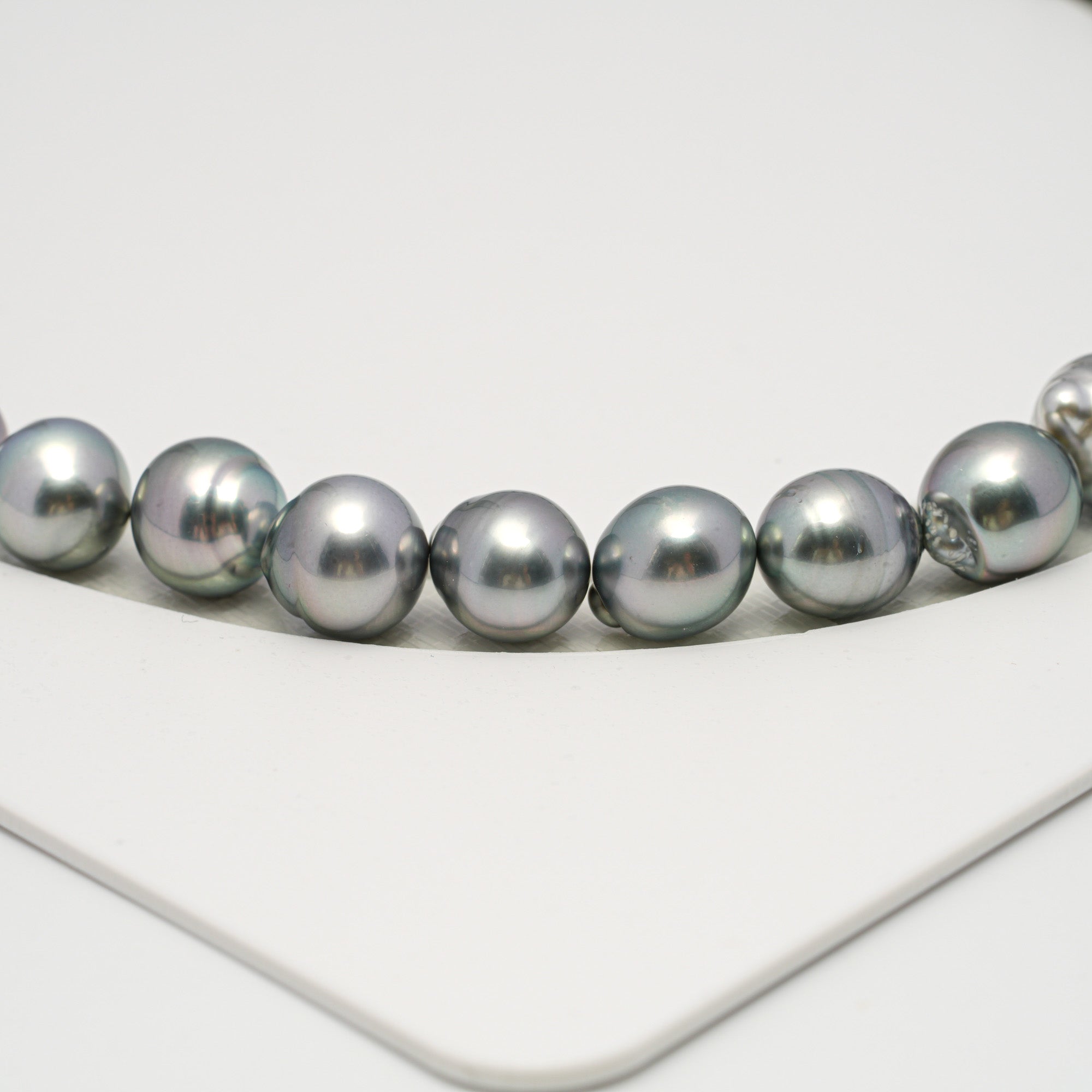 Tahitian Pearls CMWPEARLS