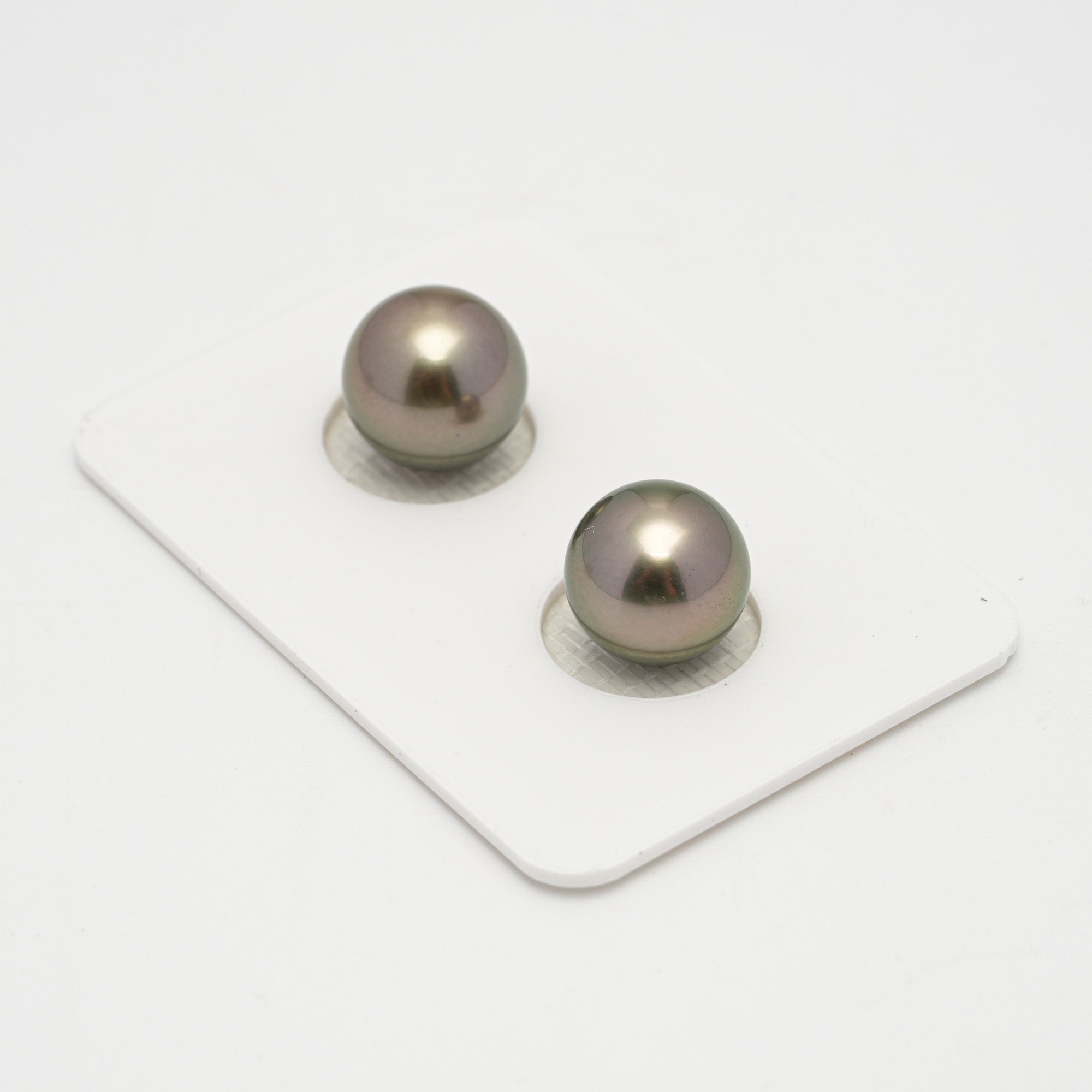 2pcs Olive Green 10.3-10.6mm - NR AAA/AA Quality Tahitian Pearl Pair ER1595 OR11