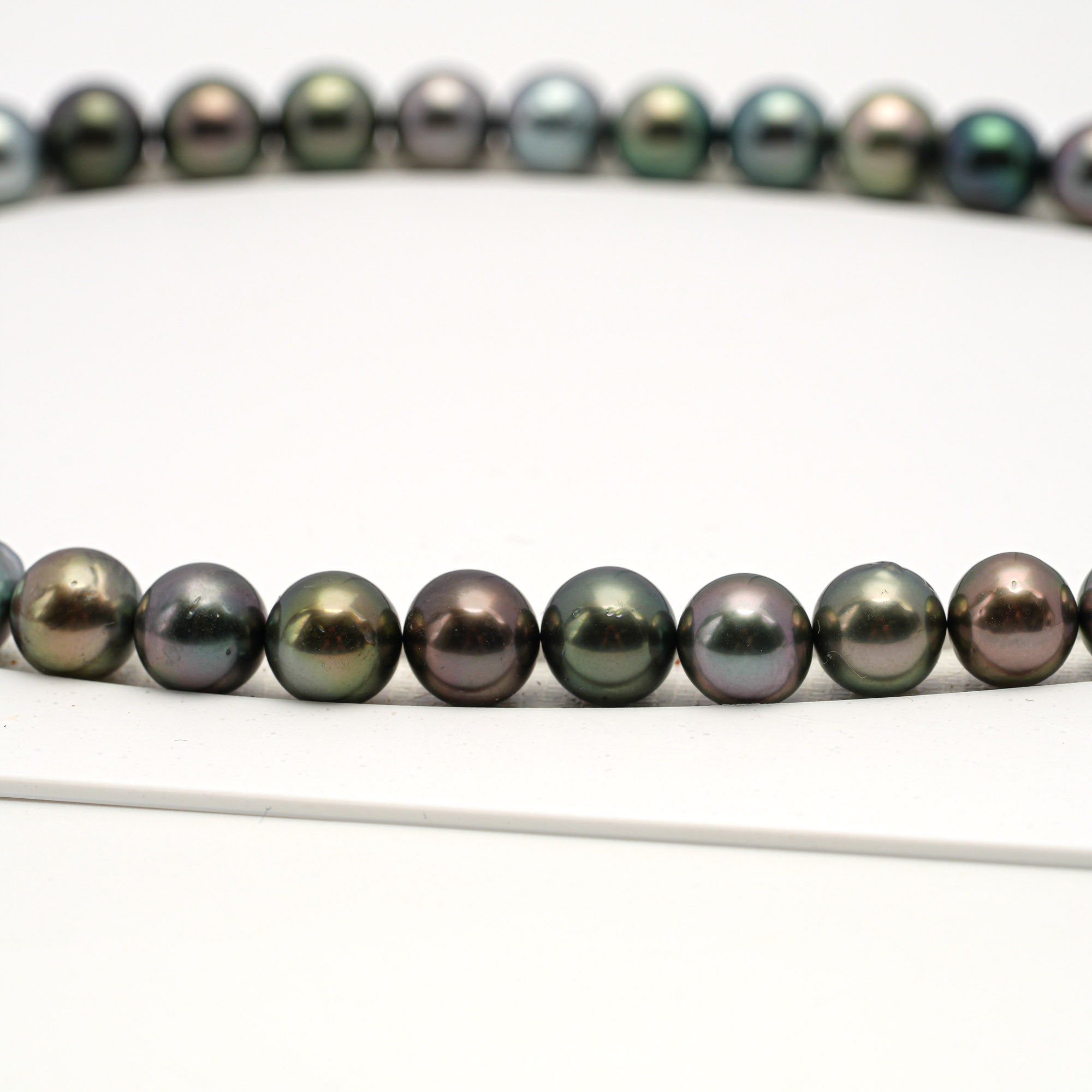 46pcs Multicolor 8-10mm - SR/NR AAA/AA Quality Tahitian Pearl Necklace NL1692 HL4
