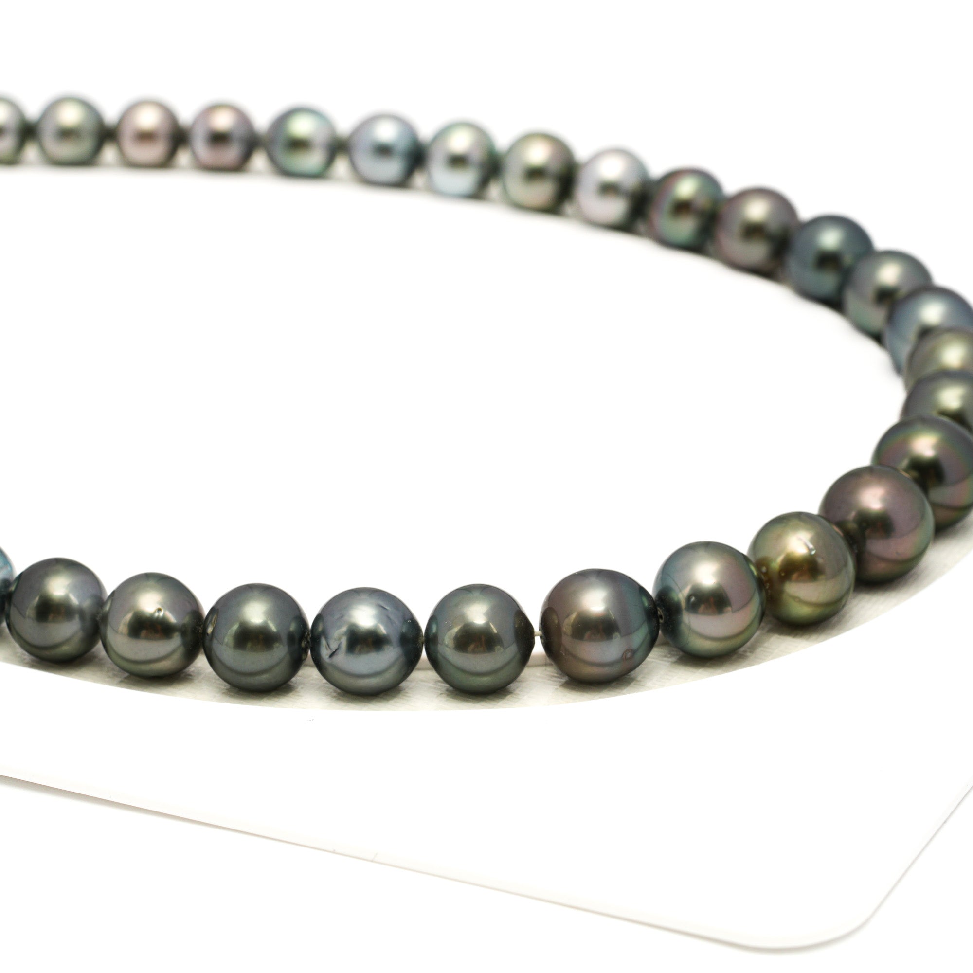 44pcs Green 8-11mm - SR/NR AAA/AA Quality Tahitian Pearl Strands NL1702 WF1