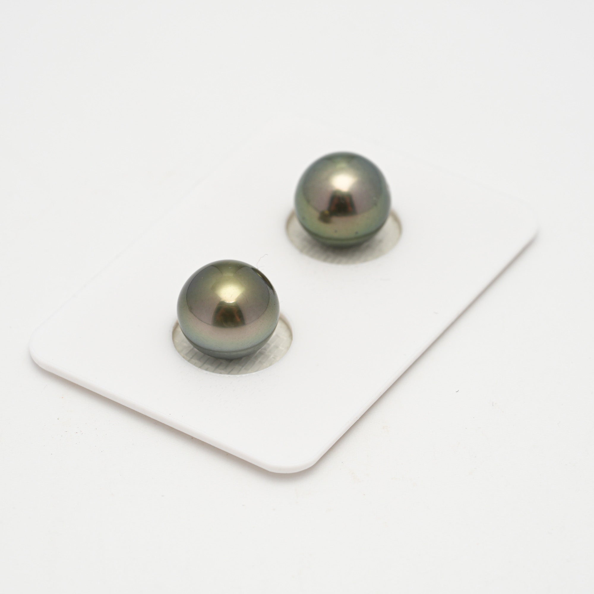 Tahitian Pearls CMWPEARLS