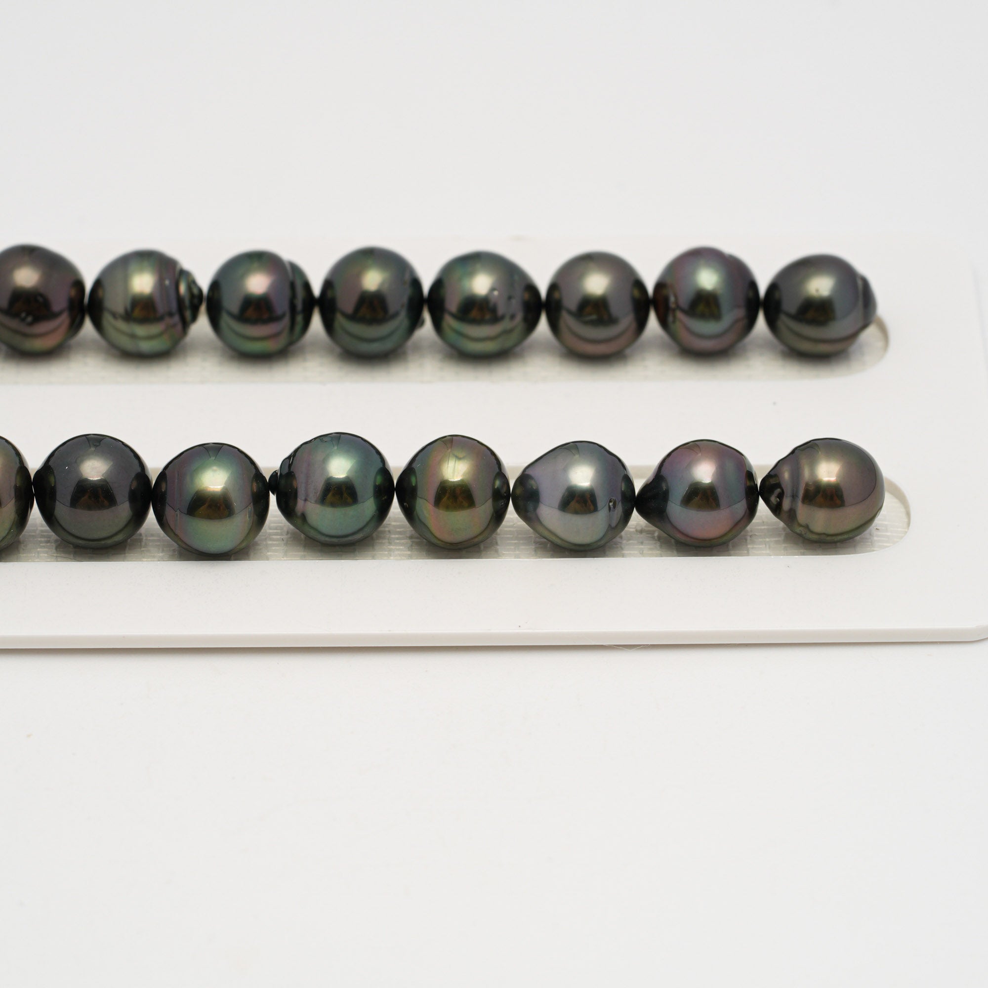41pcs Dark 9-12mm - SB AA/AAA Quality Tahitian Pearl Necklace NL1641 HL3