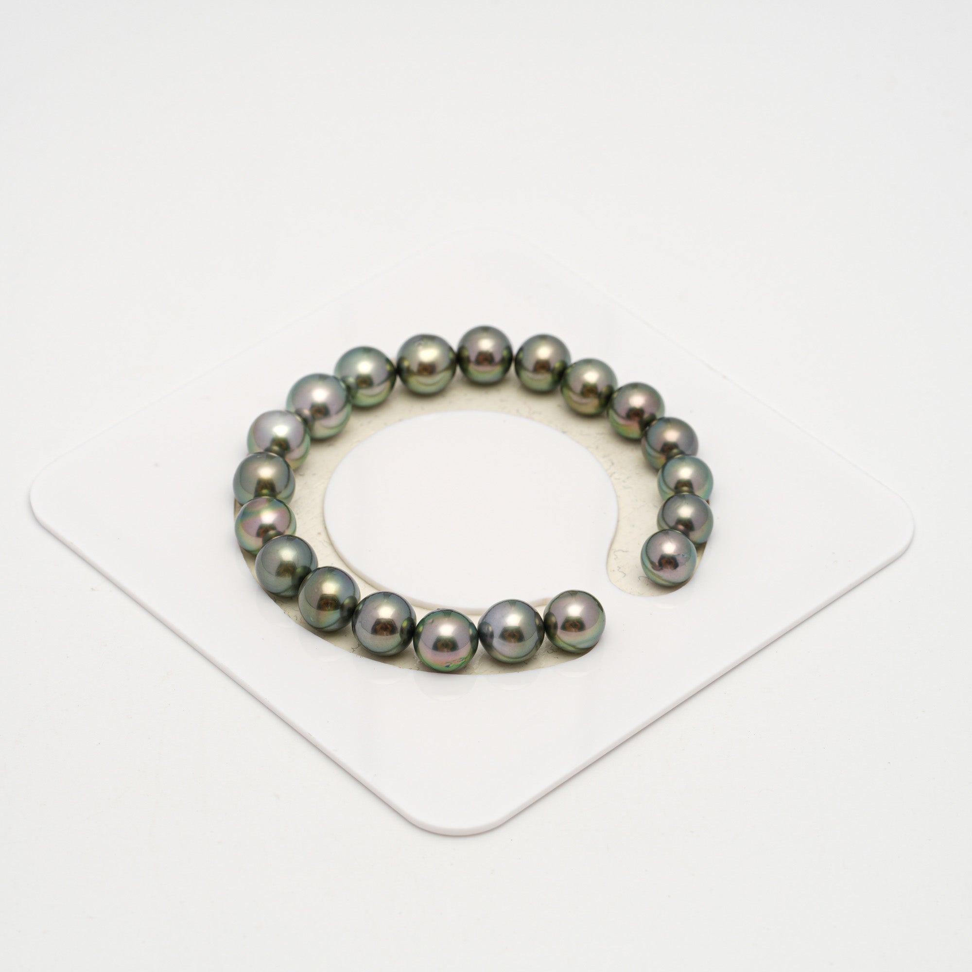 20pcs Green 8-10mm - SR/NR AAA/AA Quality Tahitian Pearl Bracelet BR2217 OR10