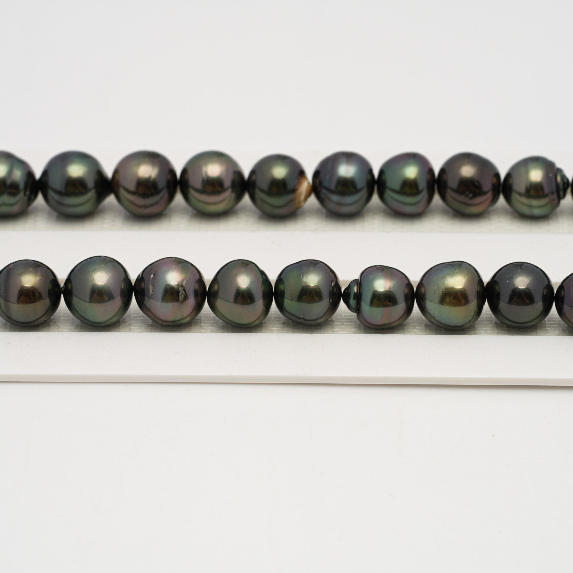 41pcs Dark 9-12mm - SB AA/AAA Quality Tahitian Pearl Necklace NL1641 HL3