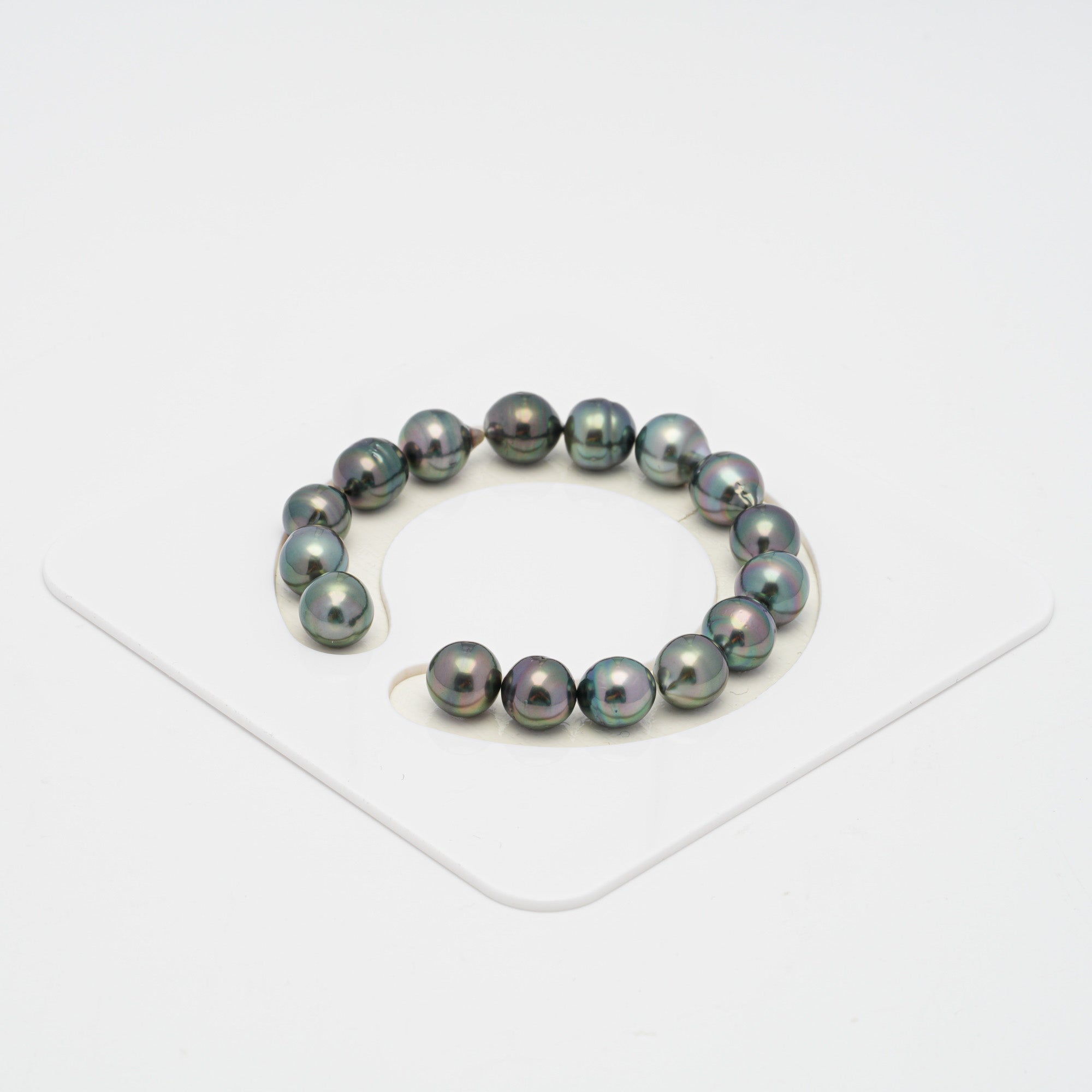 16pcs Green 9-10mm - SB AAA/AA Quality Tahitian Pearl Bracelet BR2041 OR7