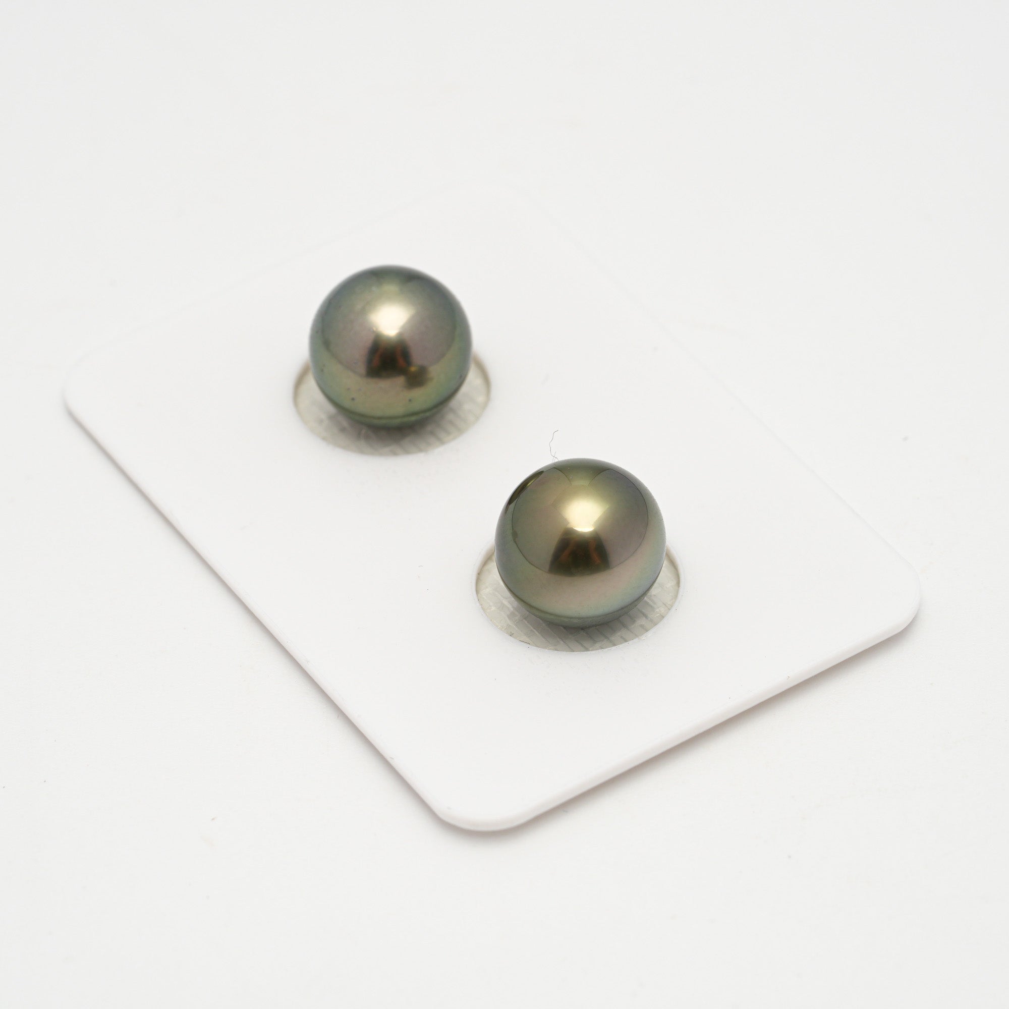 Tahitian Pearls CMWPEARLS