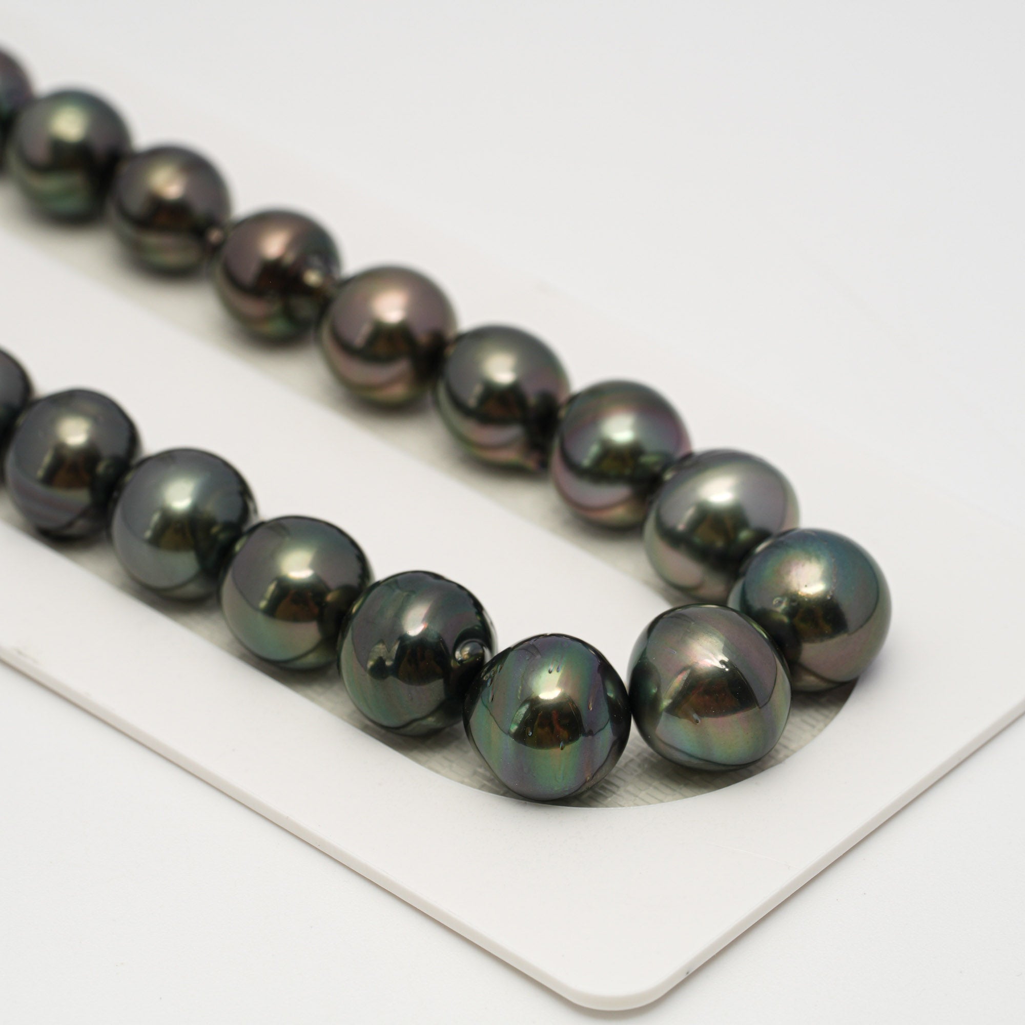 41pcs Dark 9-12mm - SB AA/AAA Quality Tahitian Pearl Necklace NL1641 HL3