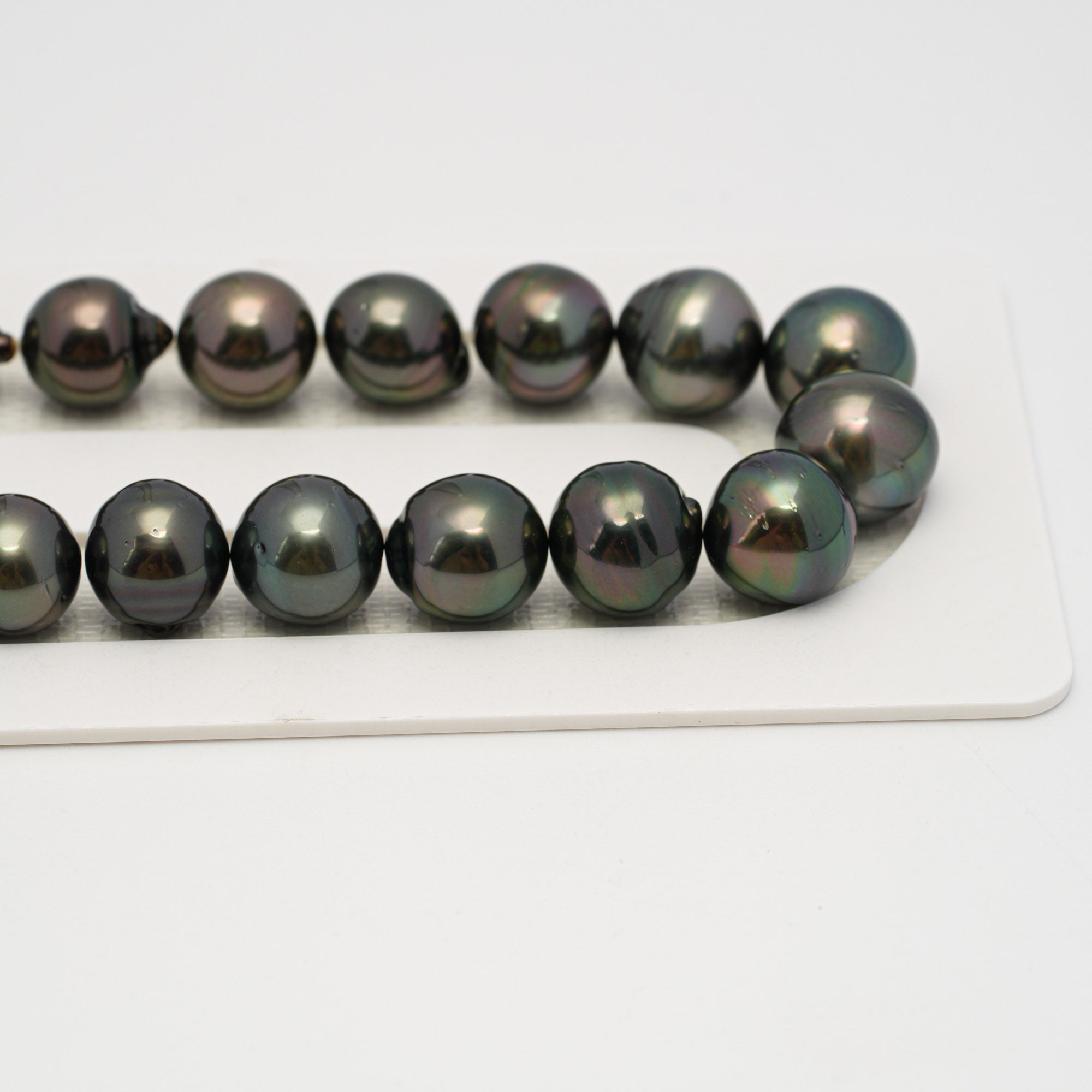 41pcs Dark 9-12mm - SB AA/AAA Quality Tahitian Pearl Necklace NL1641 HL3