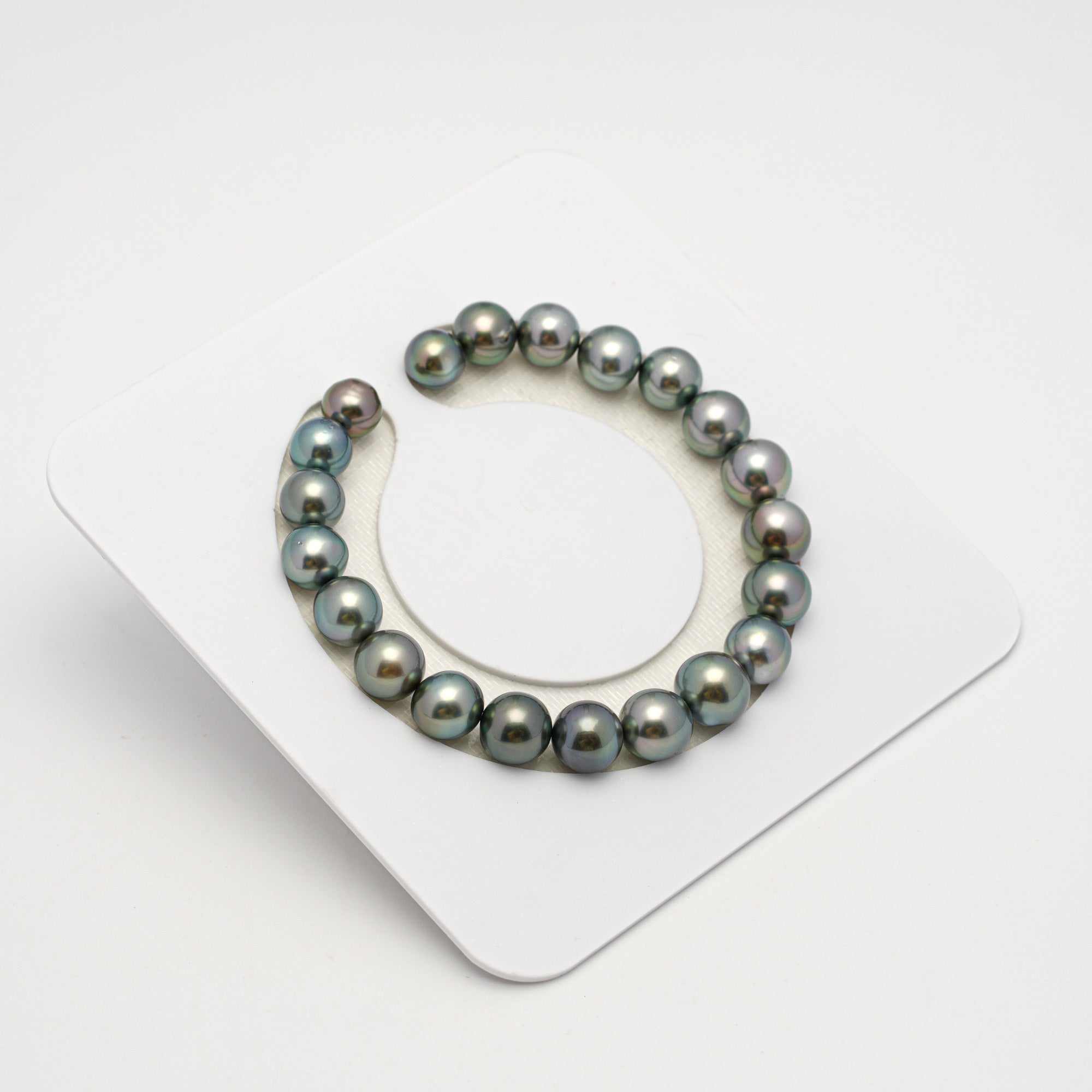 Tahitian Pearls CMWPEARLS