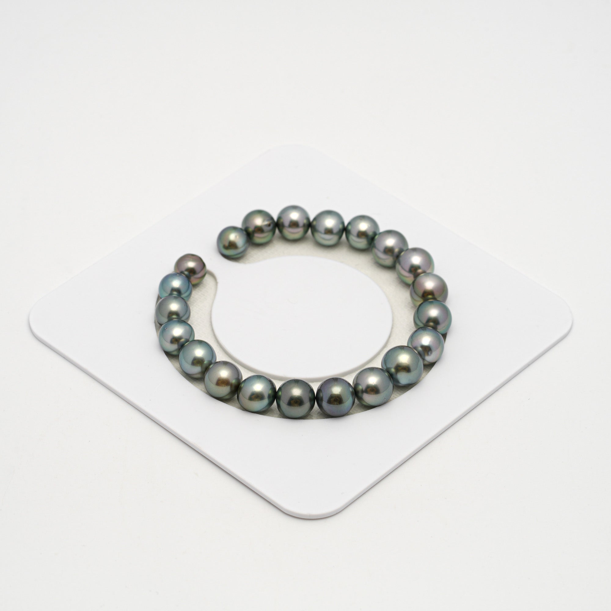 Tahitian Pearls CMWPEARLS