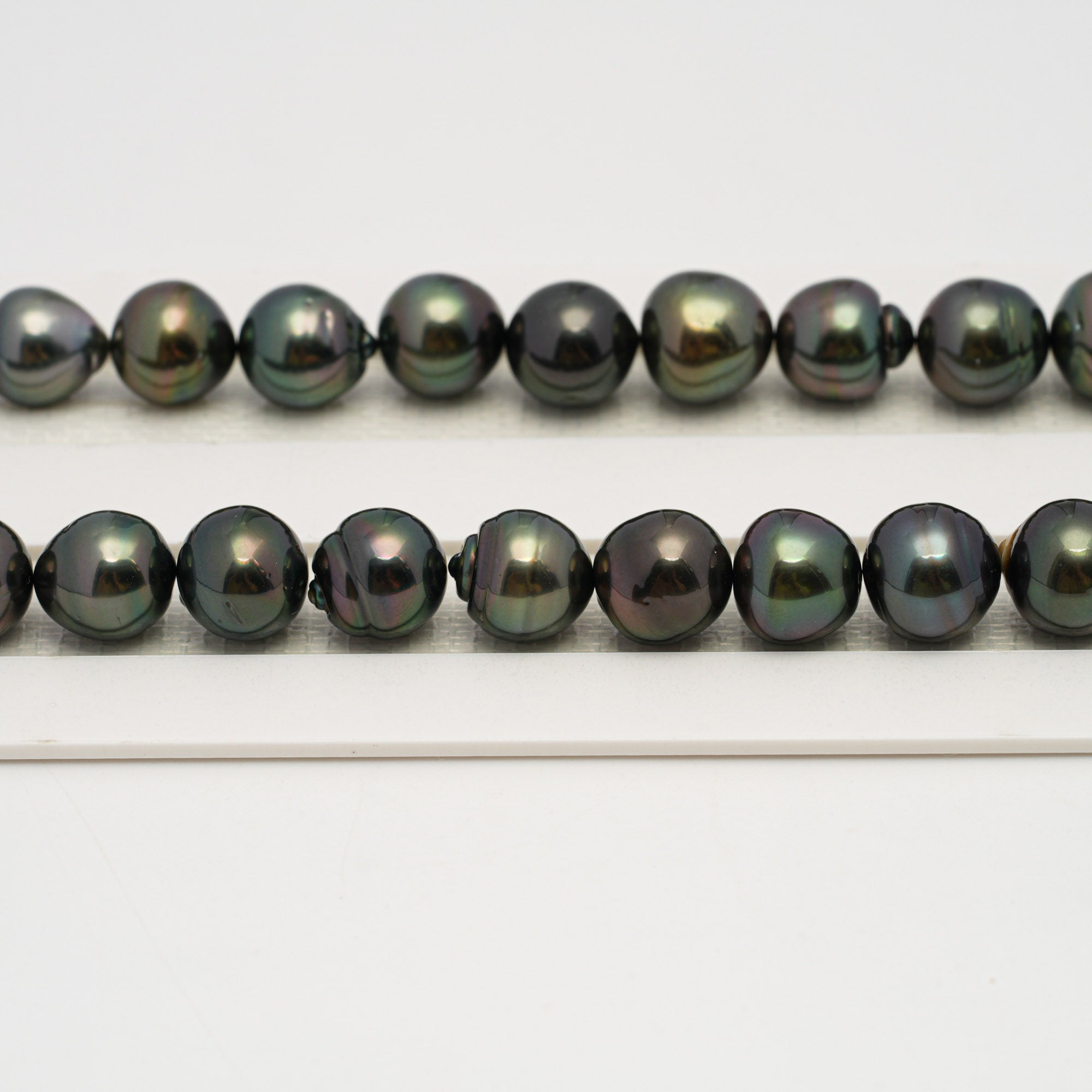 41pcs Dark 9-12mm - SB AA/AAA Quality Tahitian Pearl Necklace NL1641 HL3