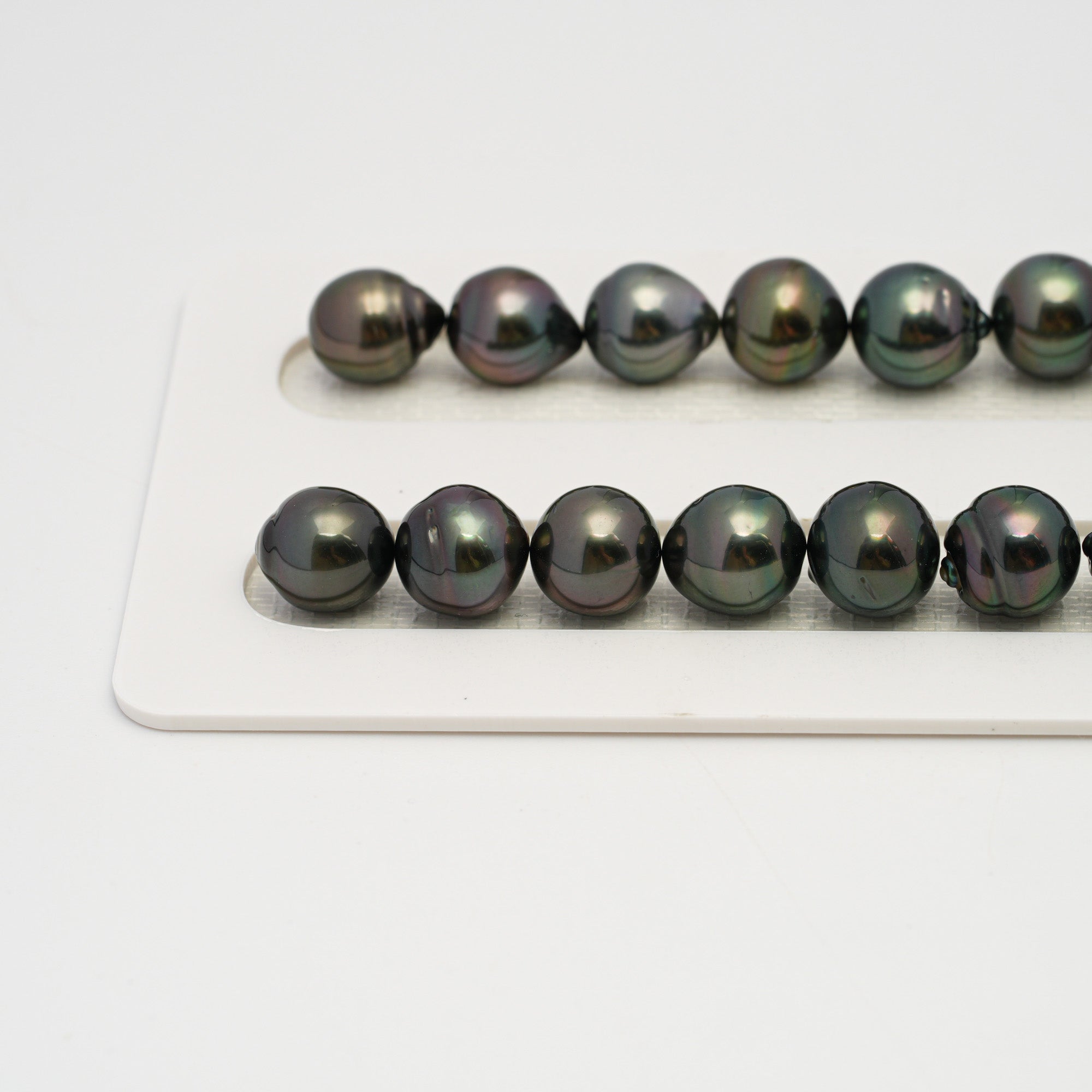 41pcs Dark 9-12mm - SB AA/AAA Quality Tahitian Pearl Necklace NL1641 HL3