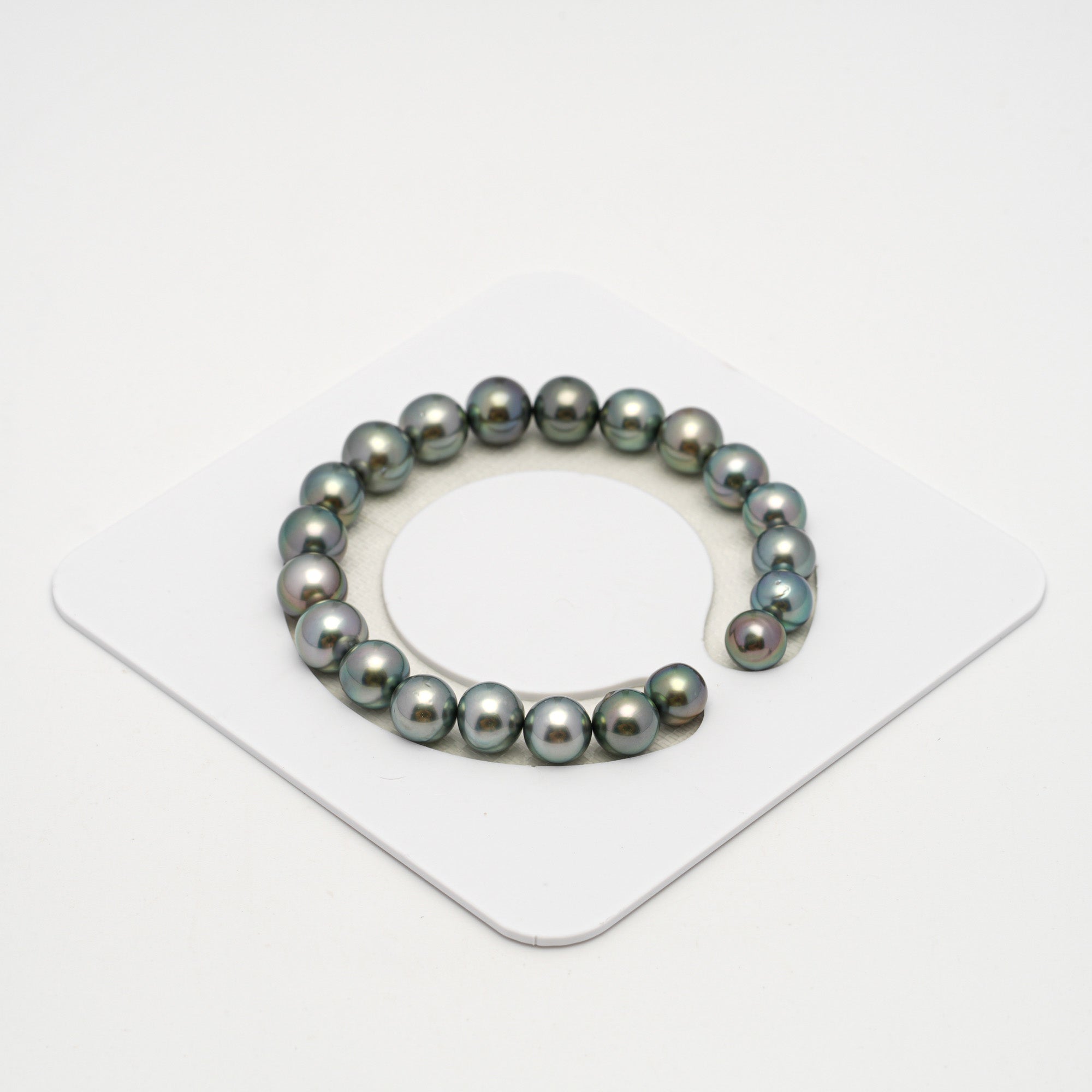 Tahitian Pearls CMWPEARLS