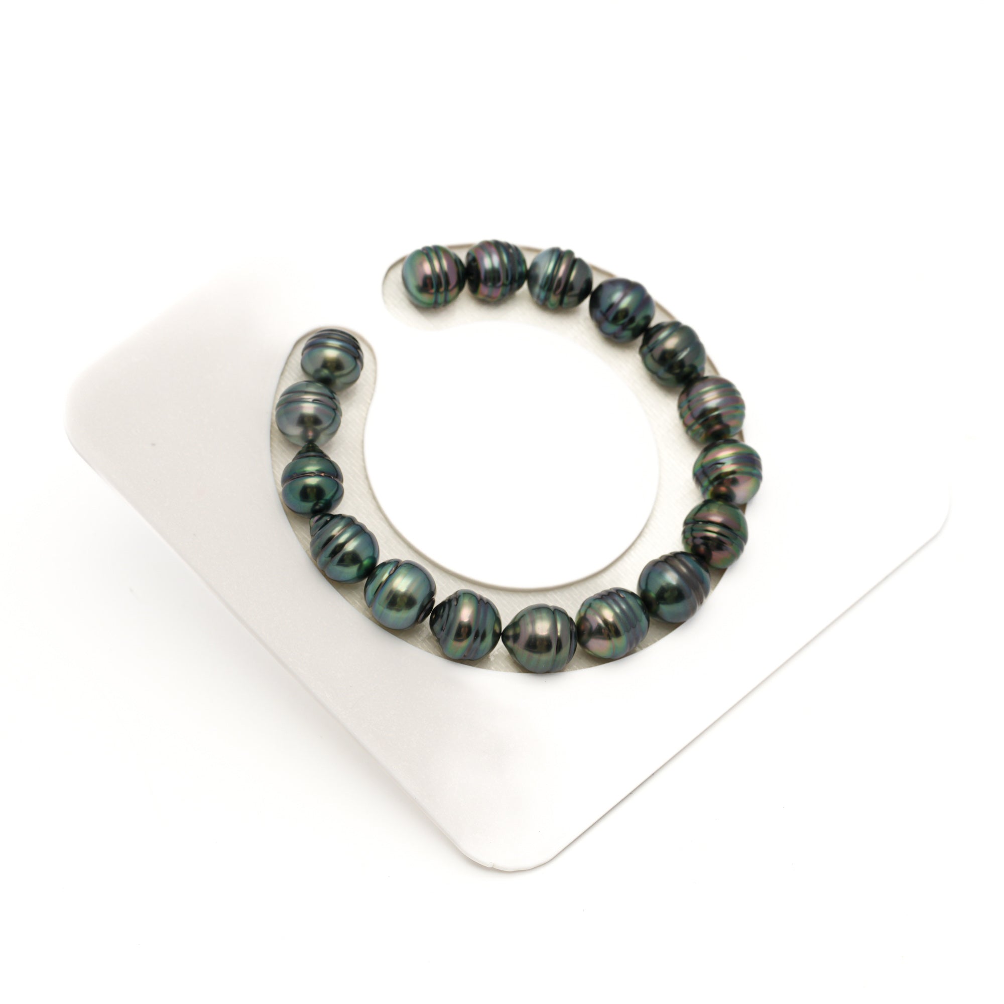 17pcs Green 9-10mm - CL AAA Quality Tahitian Pearl Bracelet BR2437 LP1