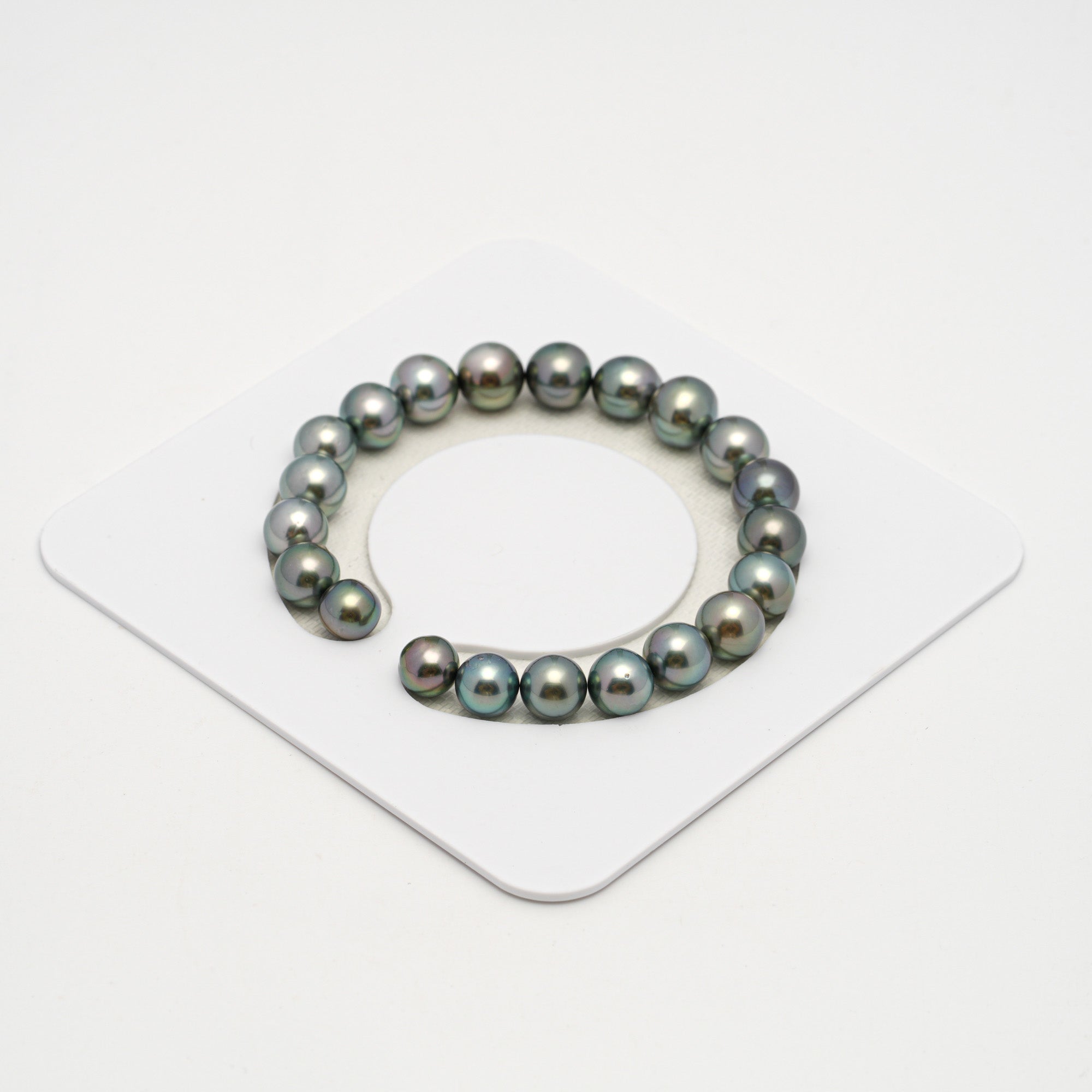 Tahitian Pearls CMWPEARLS