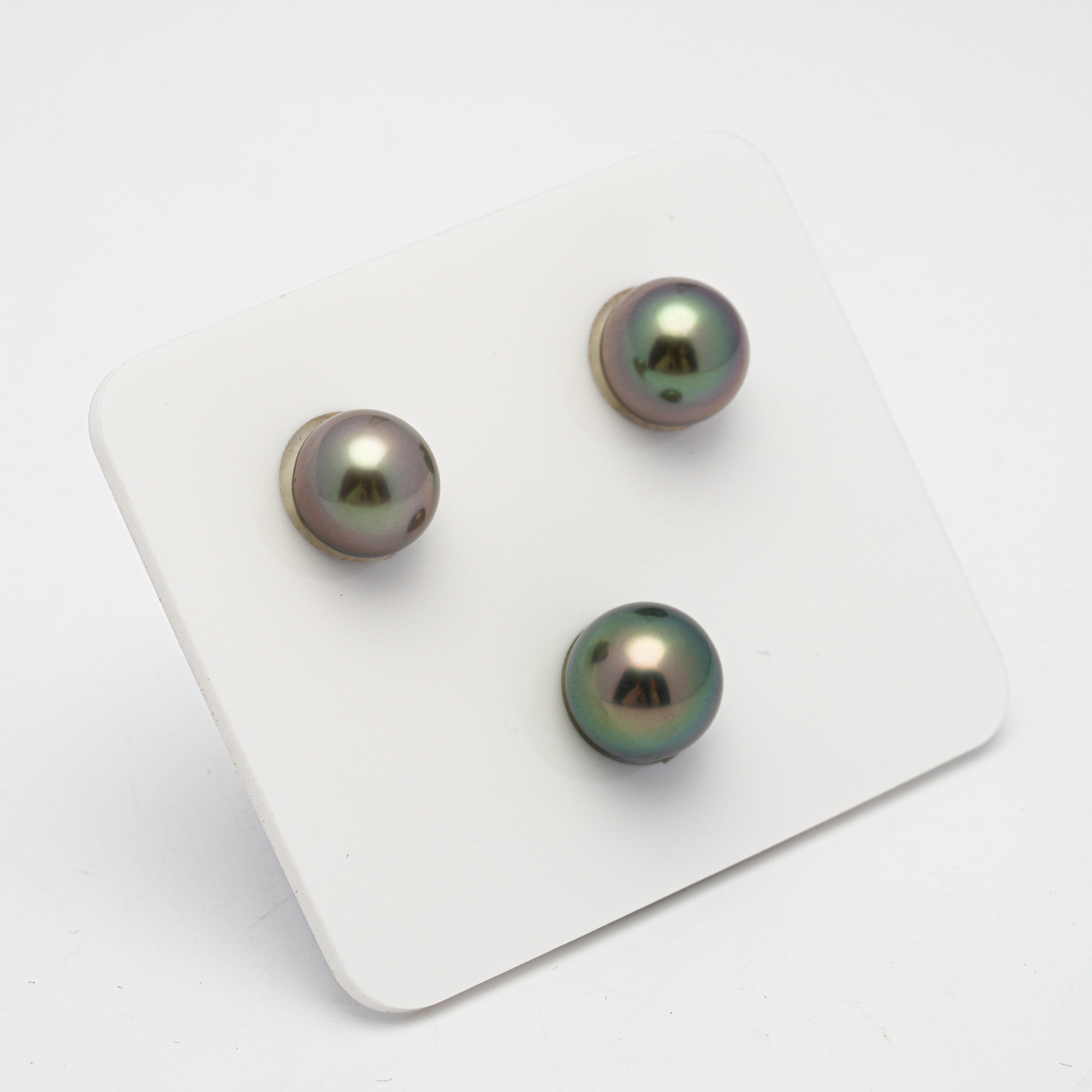 Tahitian Pearls CMWPEARLS