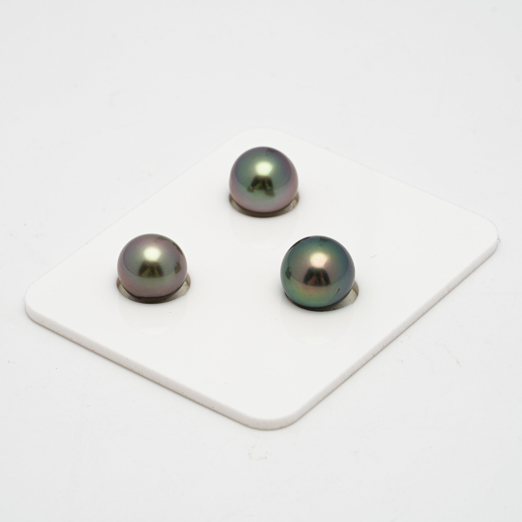 Tahitian Pearls CMWPEARLS