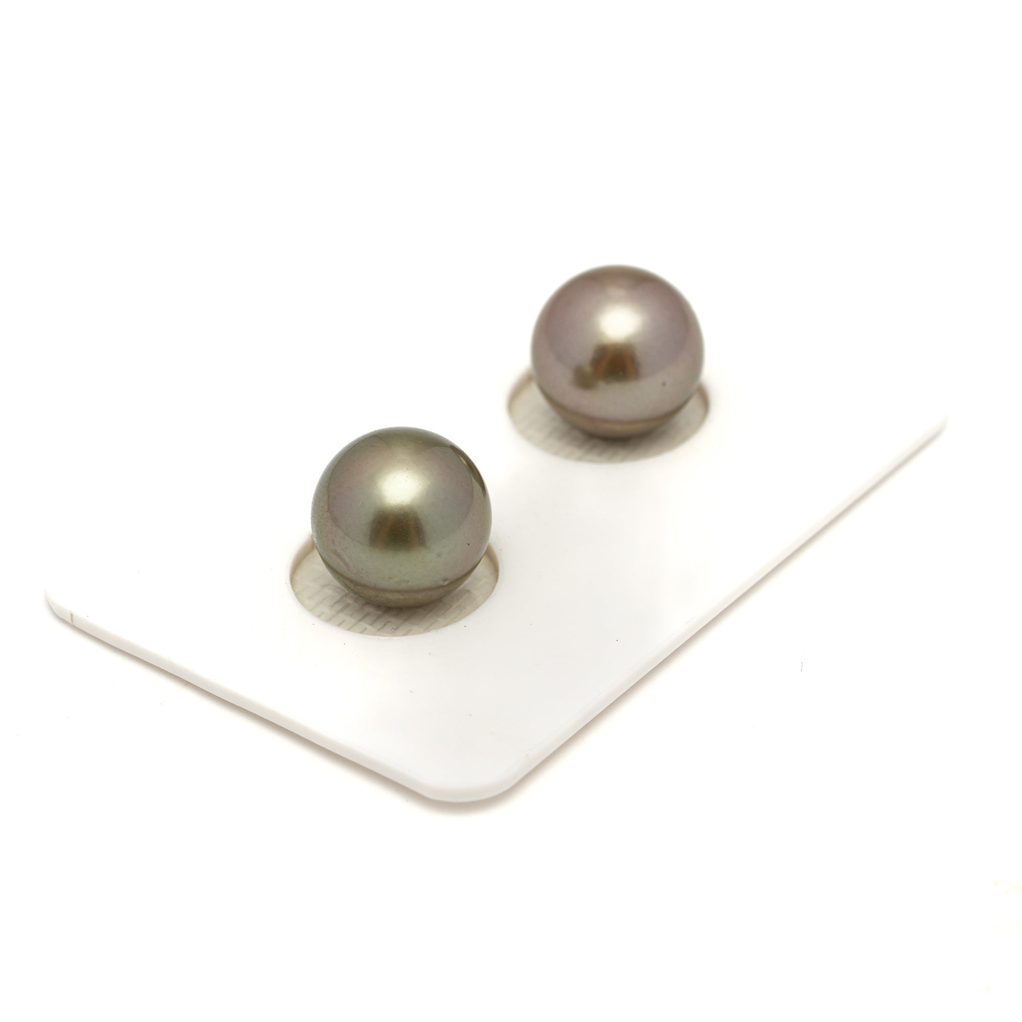 2pcs Light 10.4-10.5mm - RSR AAA Quality Tahitian Pearl Pair ER1741