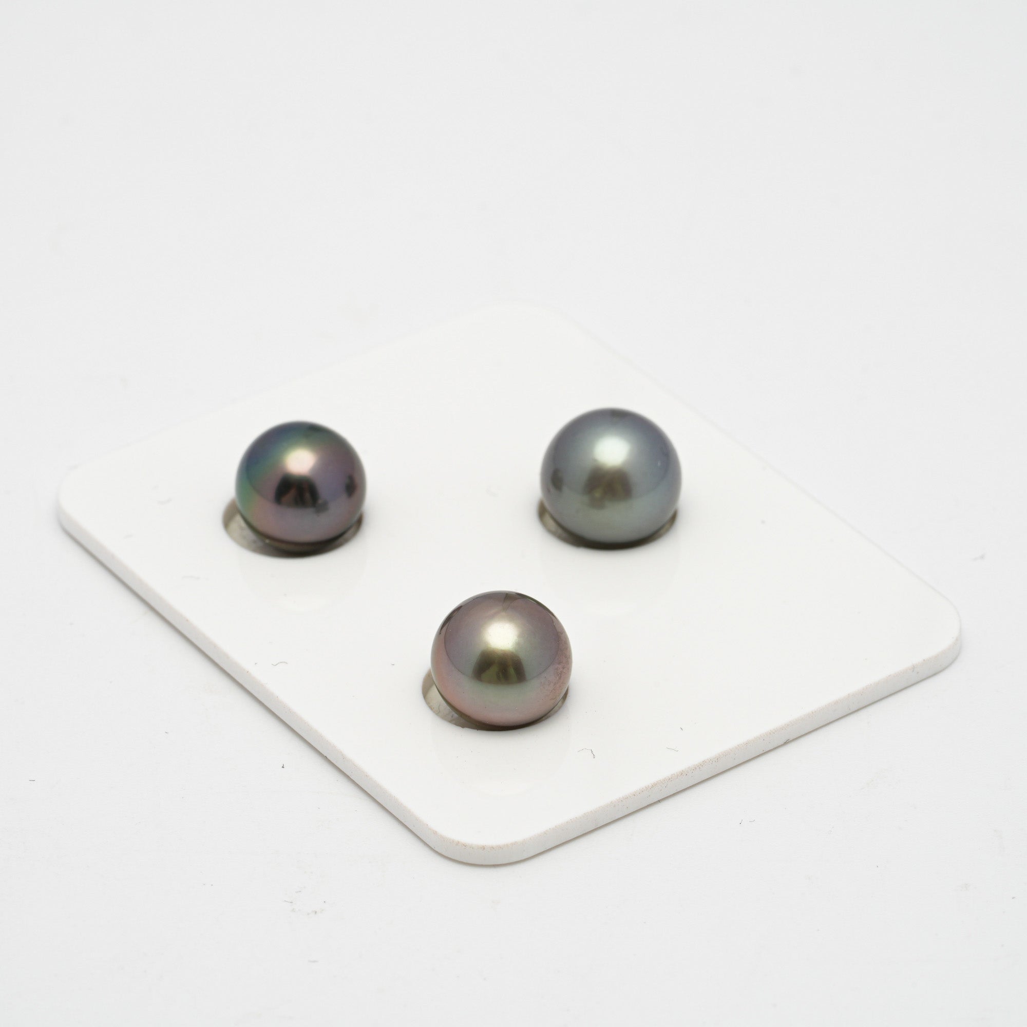 Tahitian Pearls CMWPEARLS