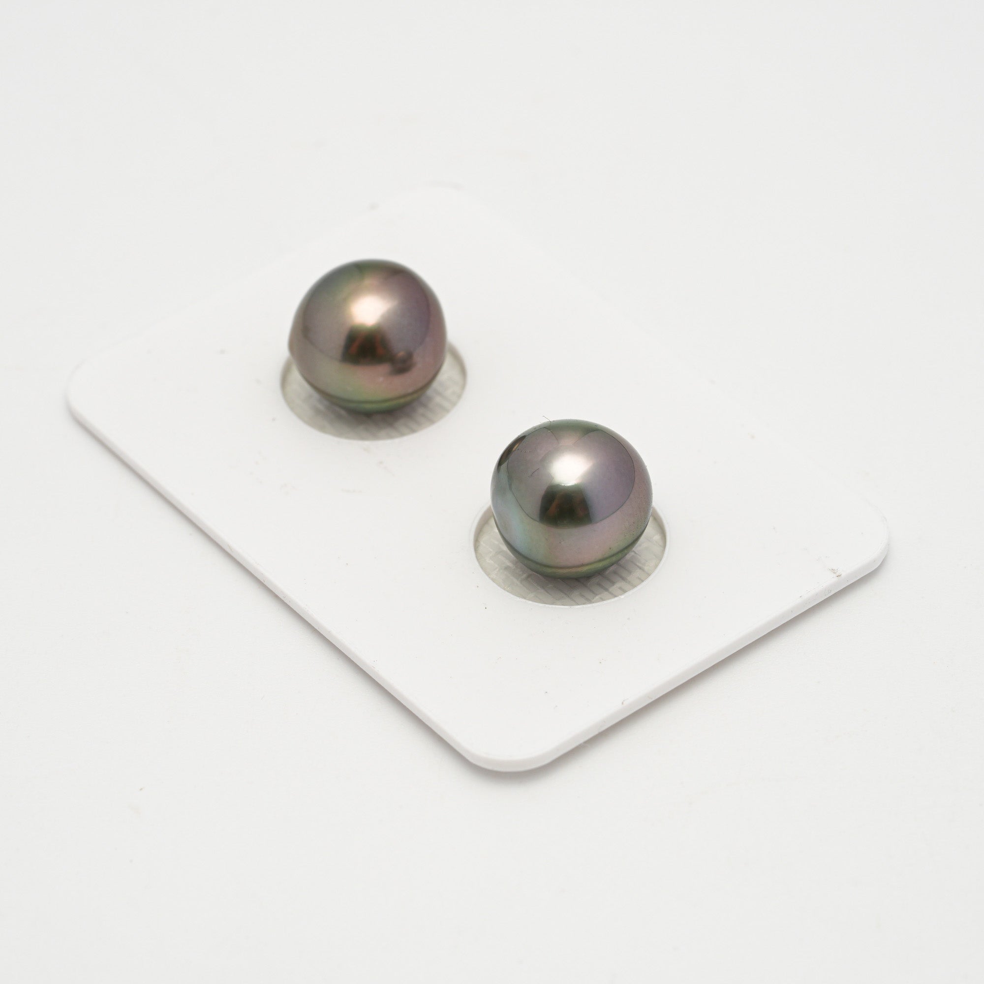 2pcs Green Cherry 10.2-10.3mm - NR AAA Quality Tahitian Pearl Pair ER1606 OR11