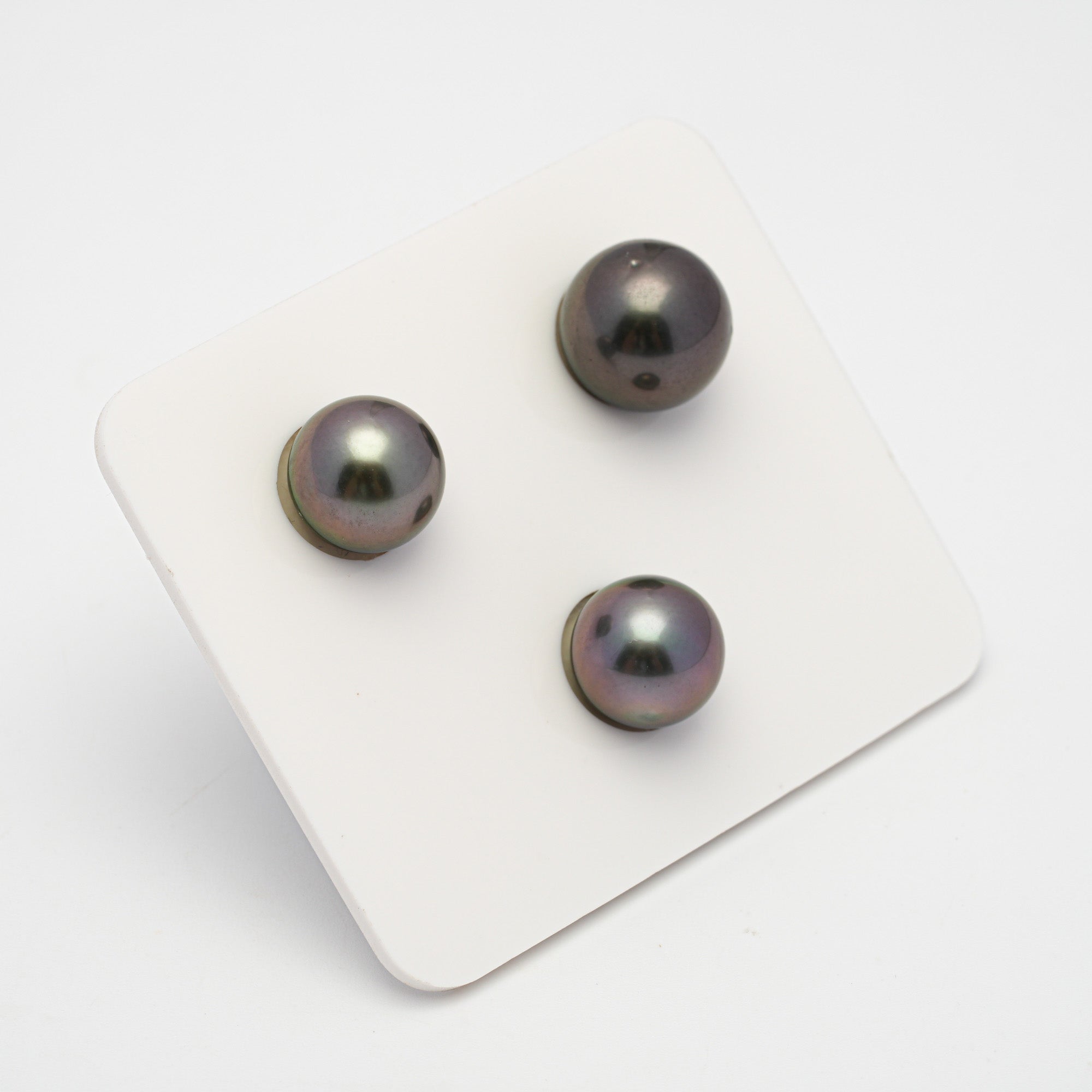 Tahitian Pearls CMWPEARLS