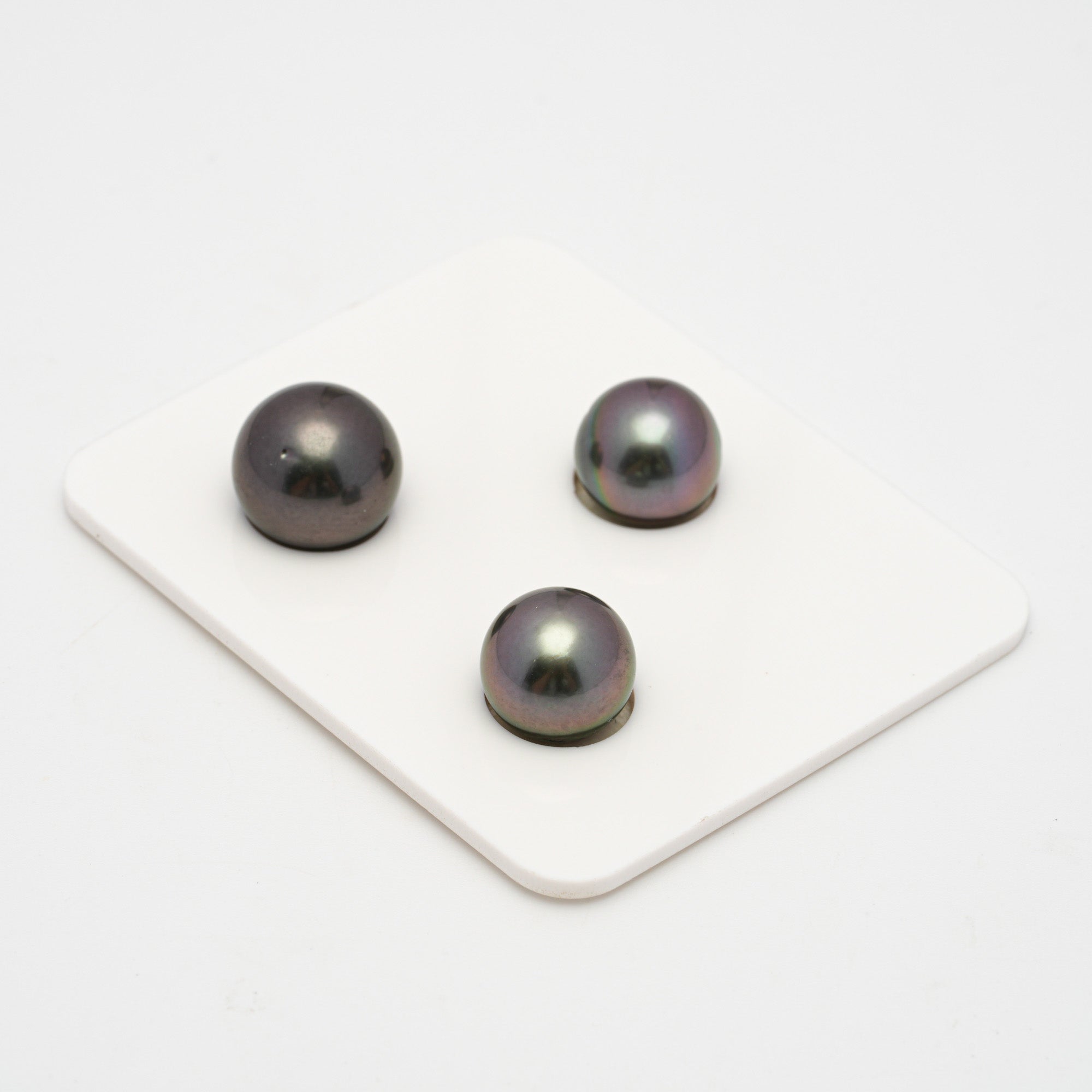 Tahitian Pearls CMWPEARLS
