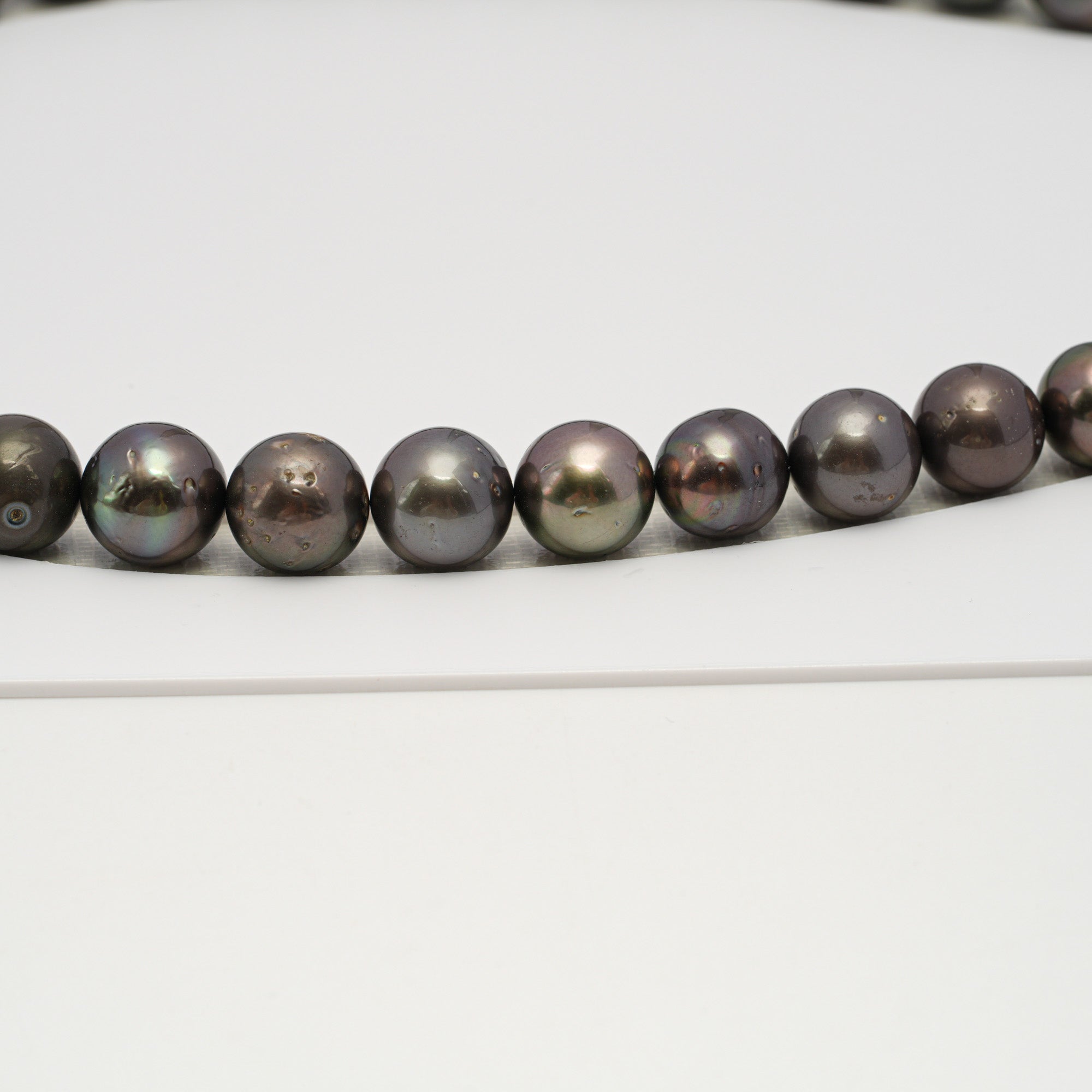 Tahitian Pearls CMWPEARLS