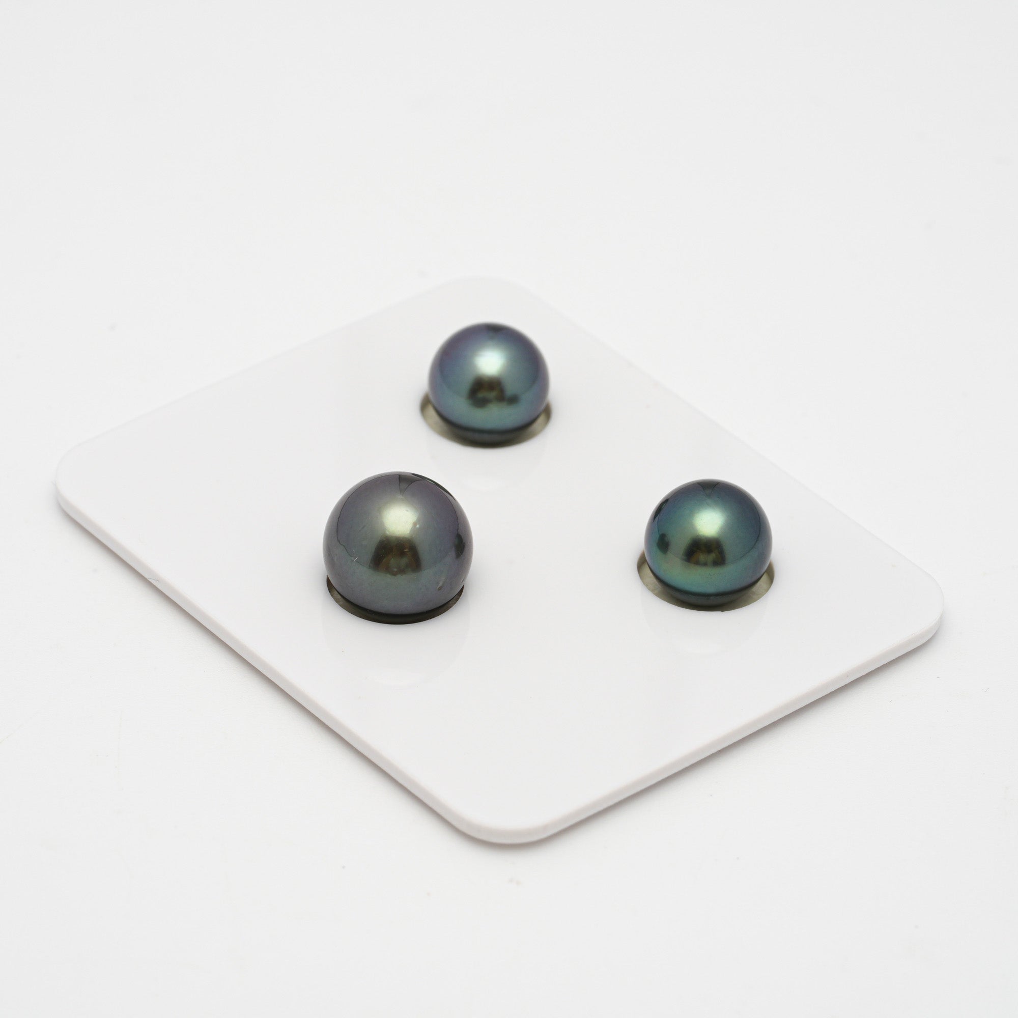 Tahitian Pearls CMWPEARLS