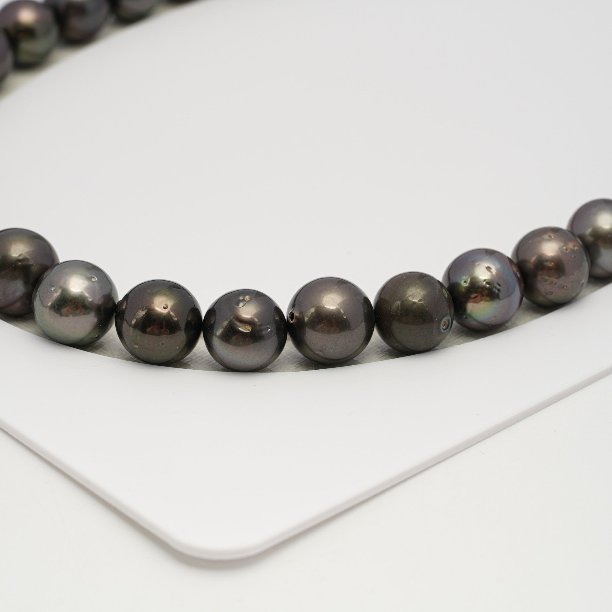Tahitian Pearls CMWPEARLS