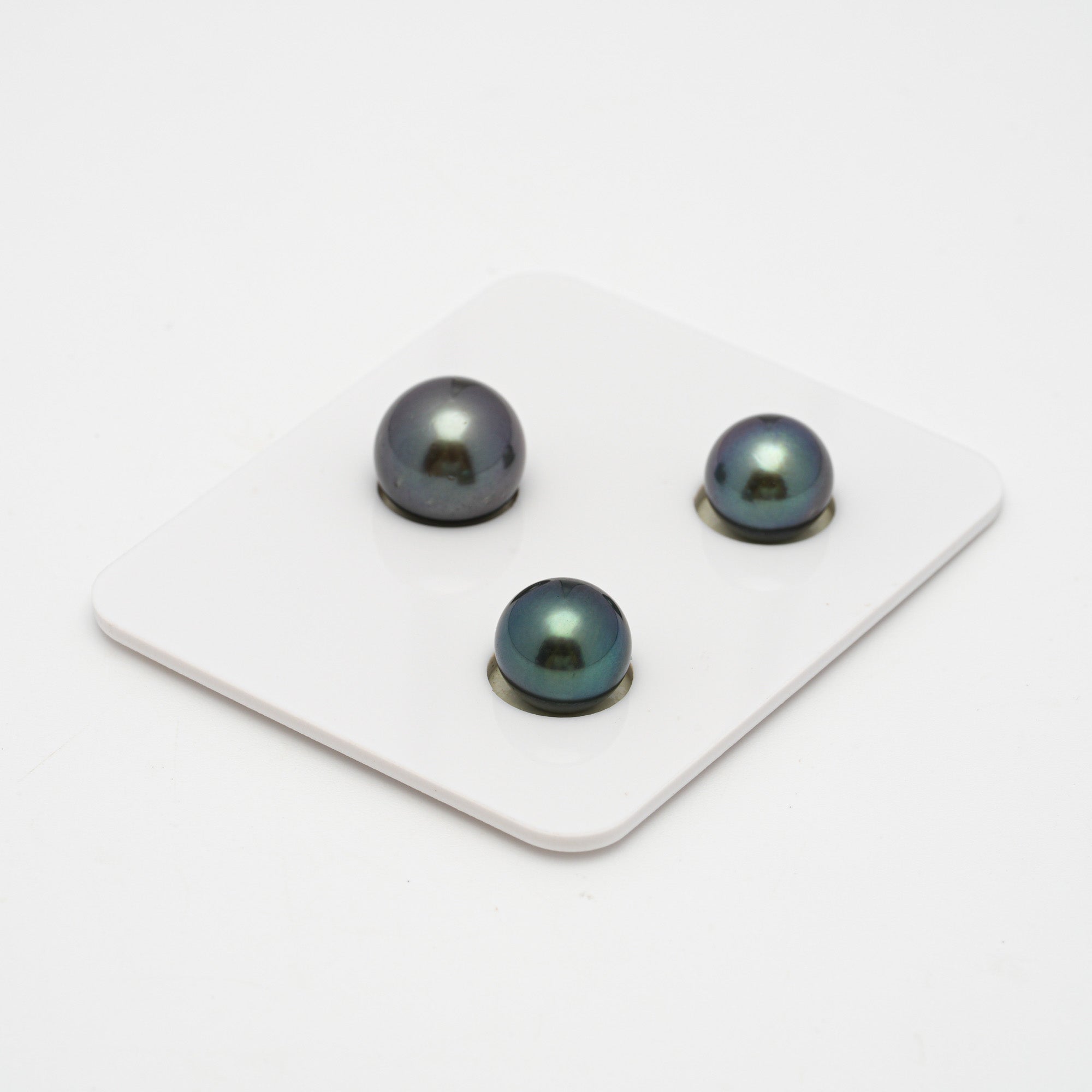 Tahitian Pearls CMWPEARLS