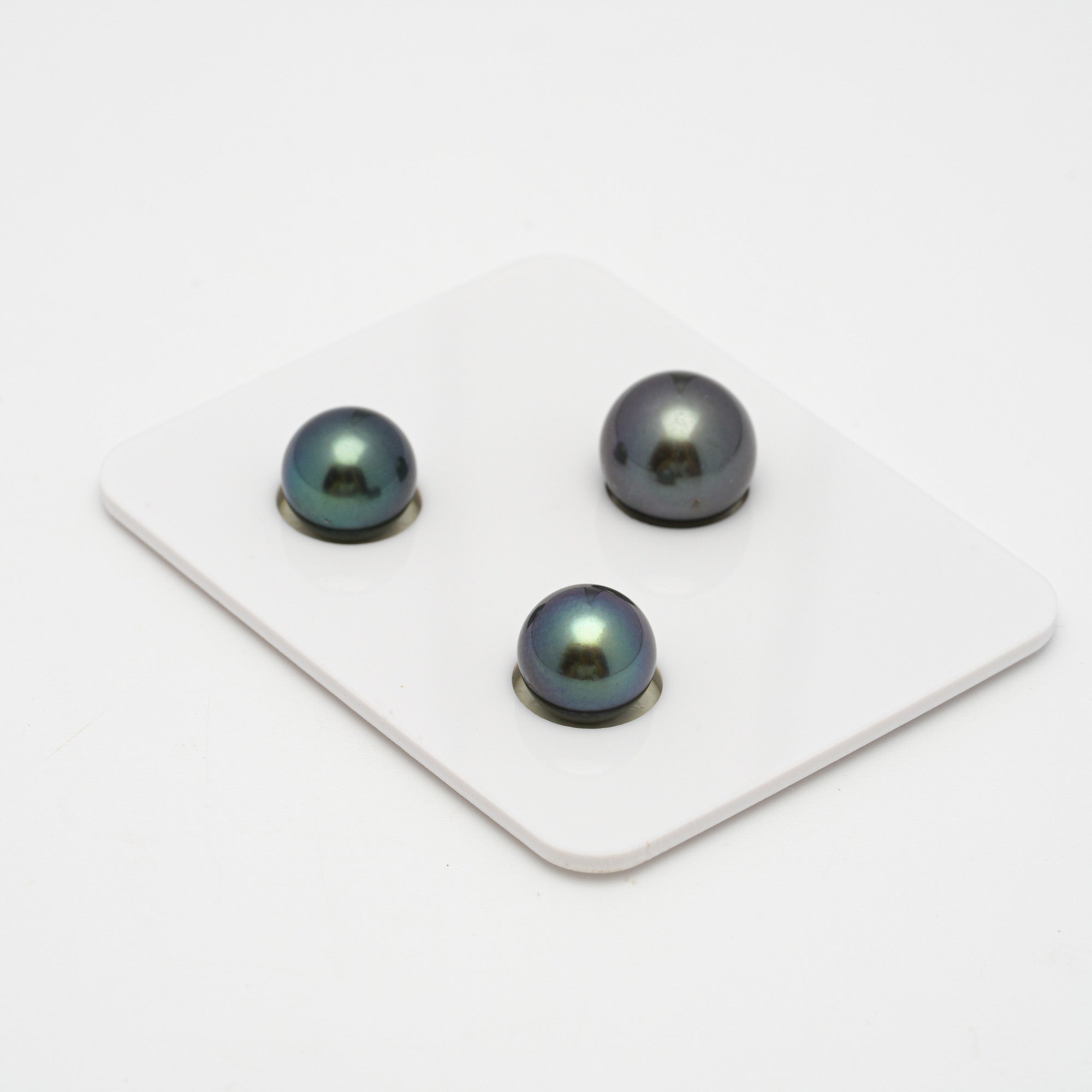 Tahitian Pearls CMWPEARLS