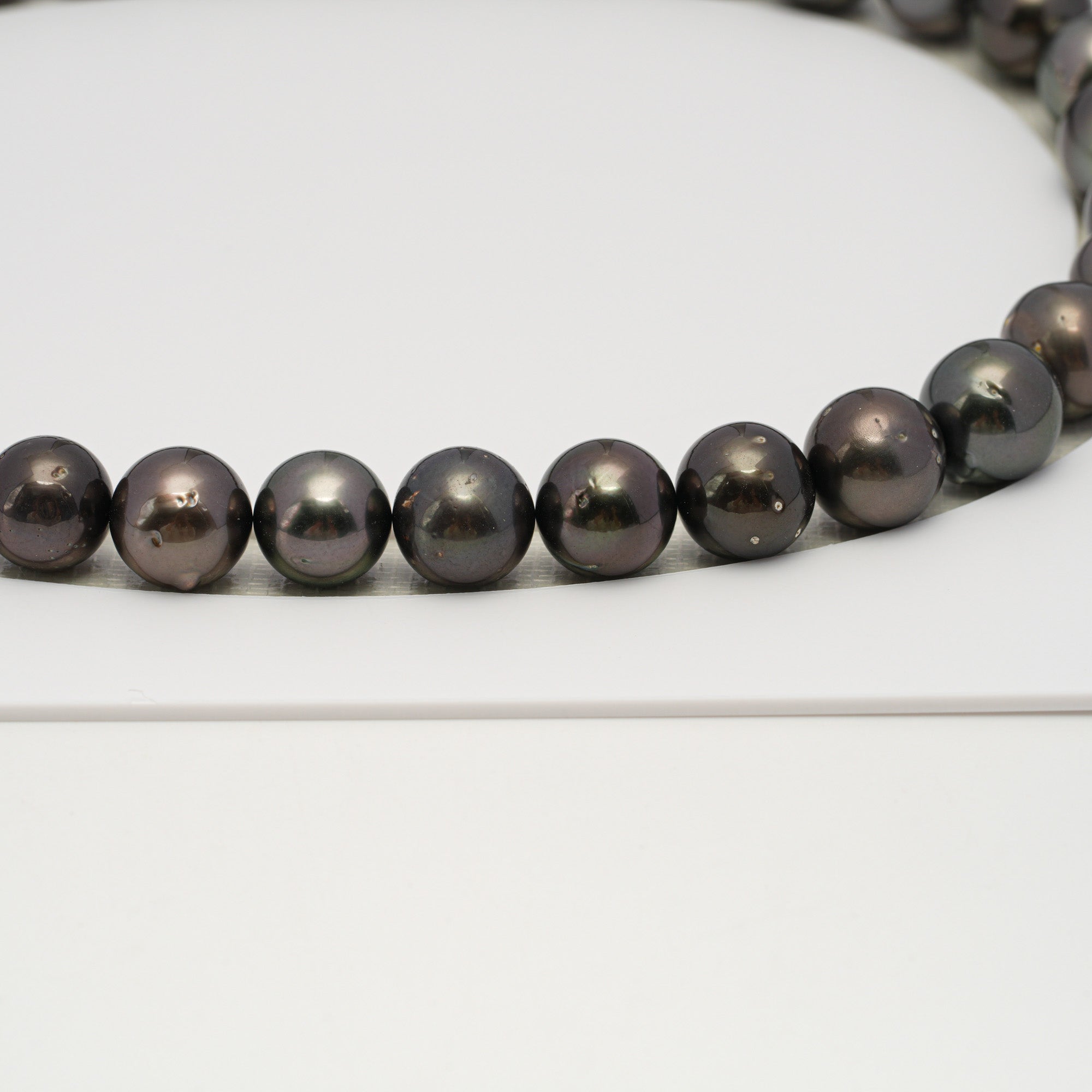 Tahitian Pearls CMWPEARLS