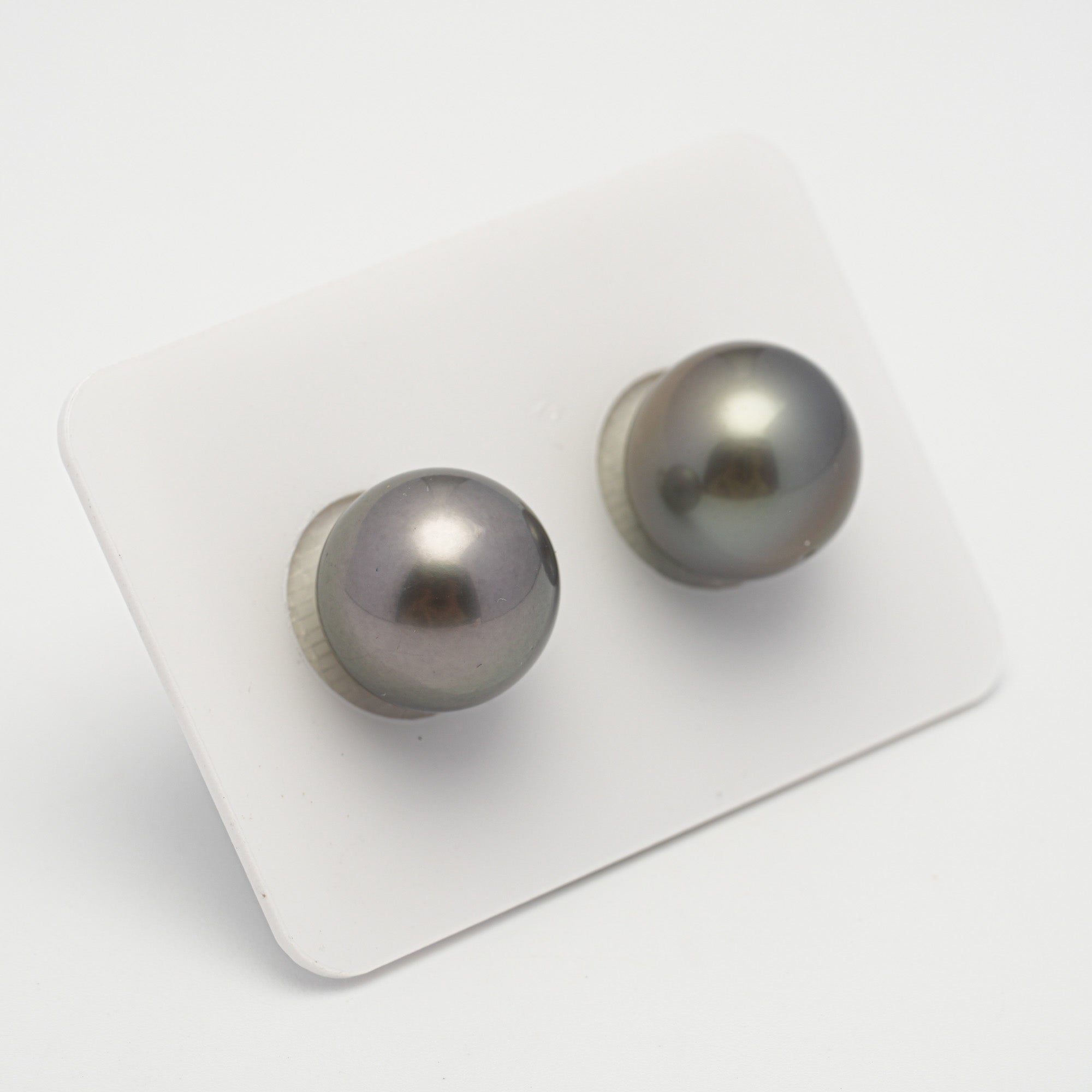 Tahitian Pearls CMWPEARLS