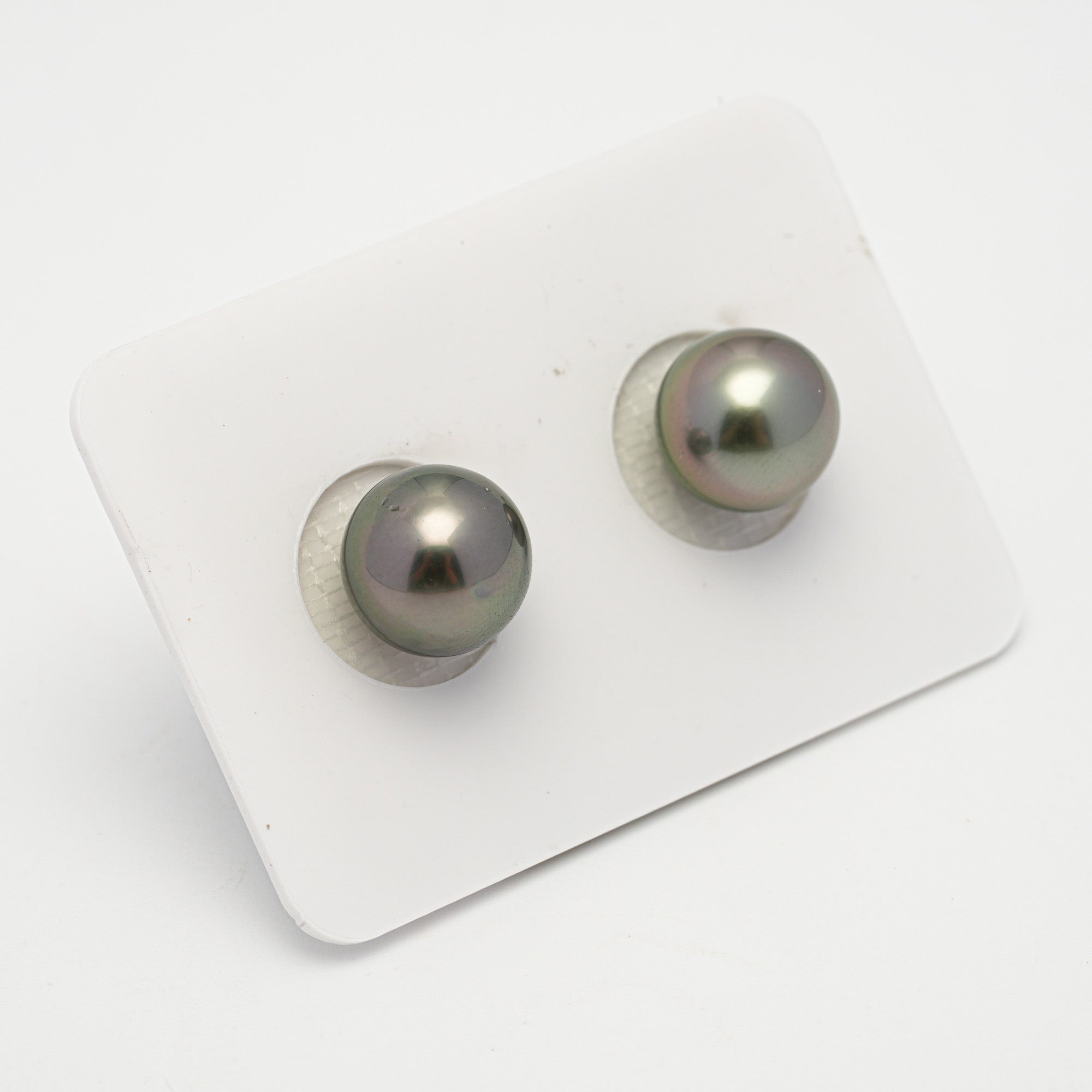 2pcs Olive Green 10.1-10.2mm - NR AAA Quality Tahitian Pearl Pair ER1605 OR11