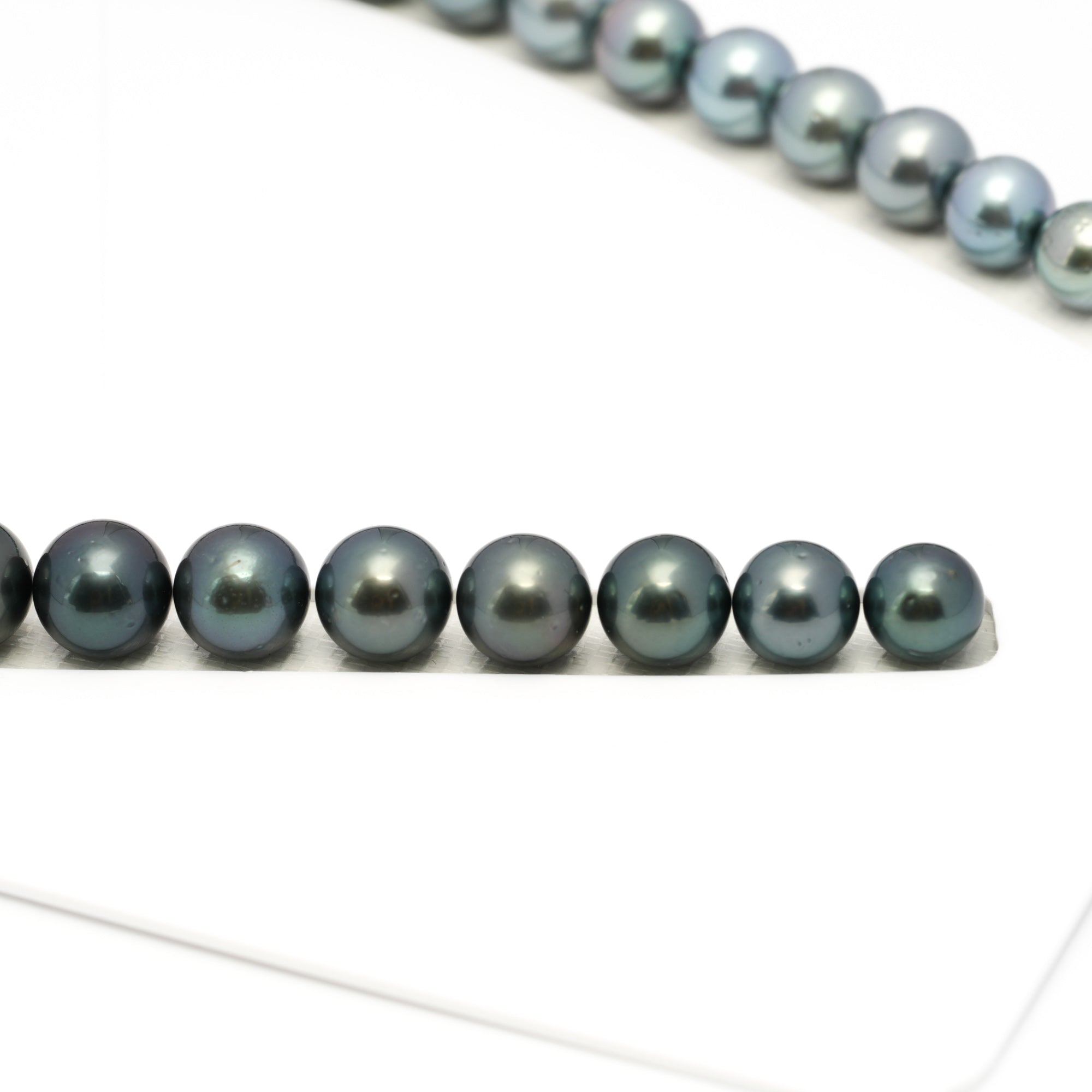 Tahitian Pearls CMWPEARLS